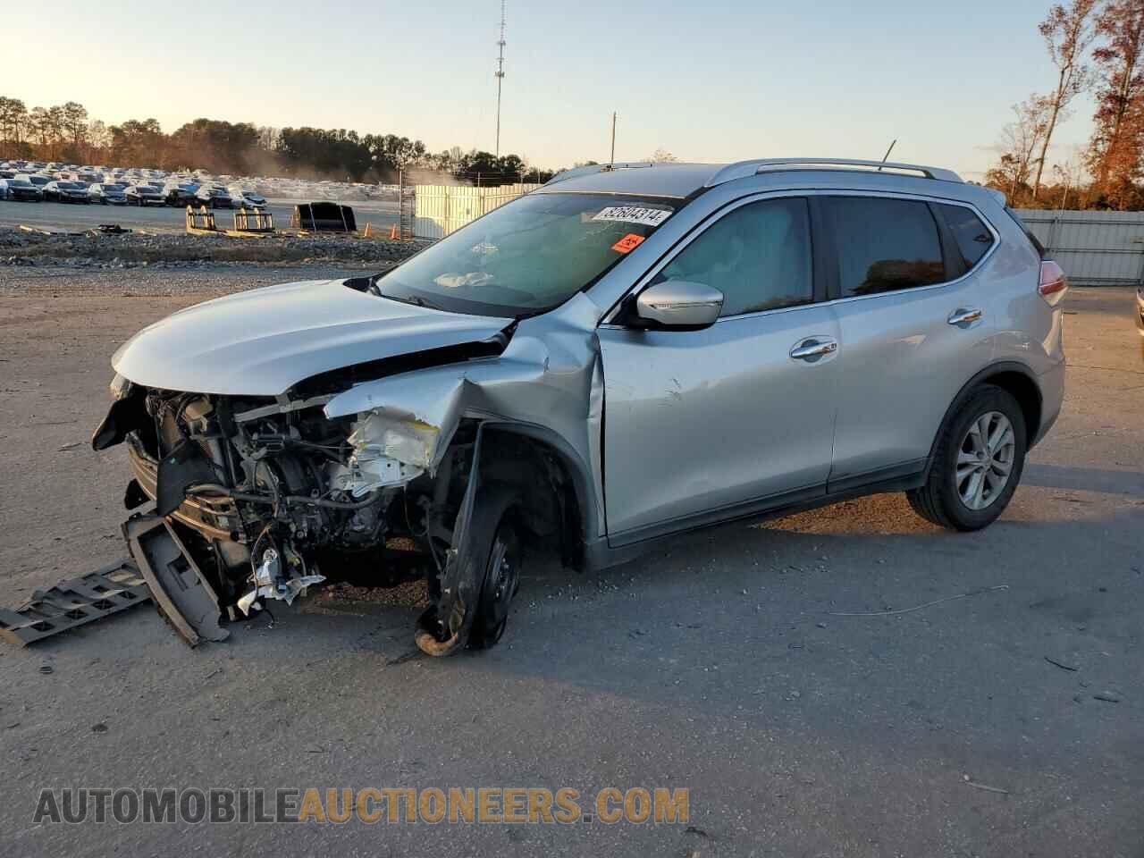 KNMAT2MT4FP514090 NISSAN ROGUE 2015