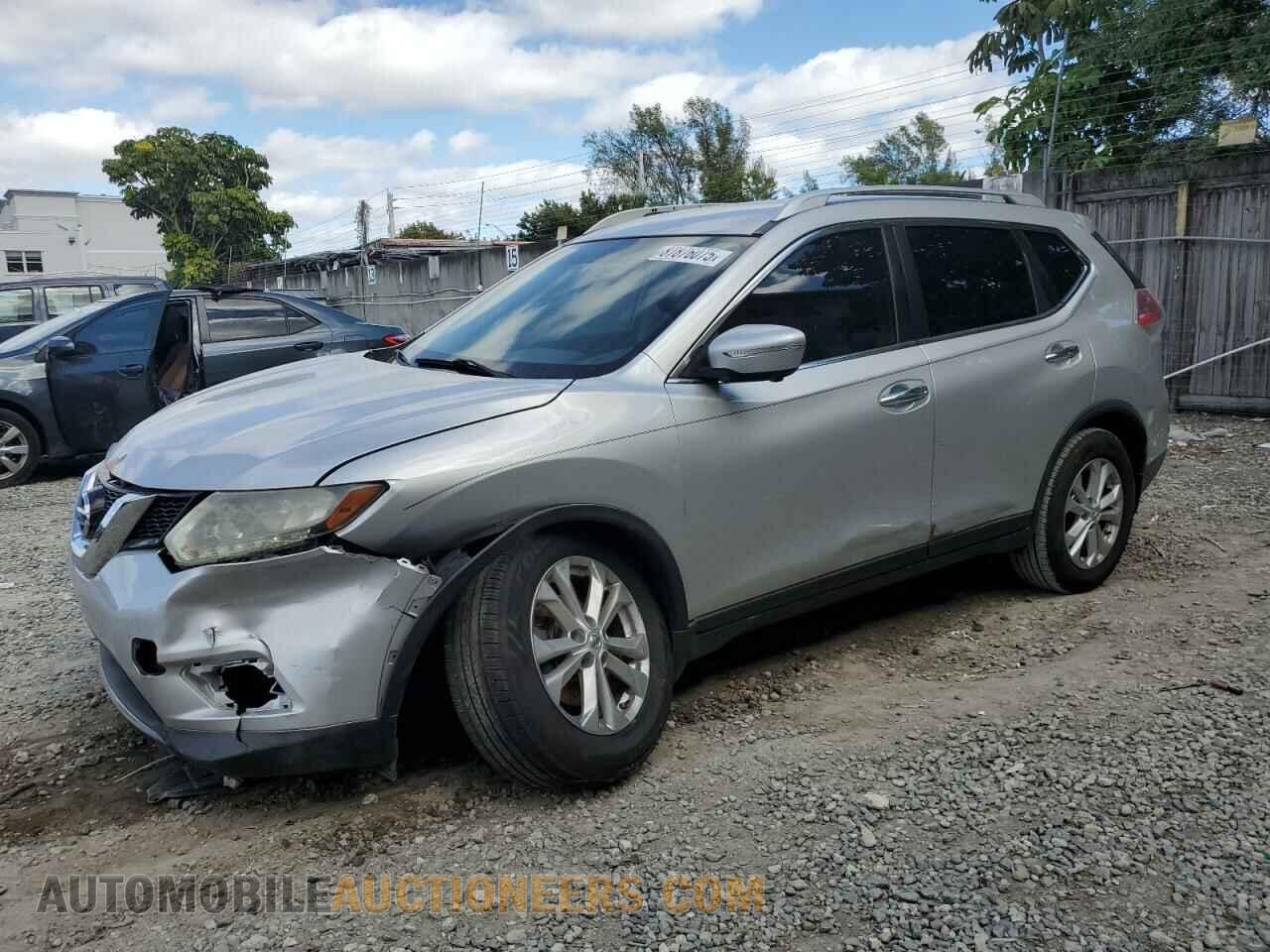 KNMAT2MT4FP544349 NISSAN ROGUE 2015