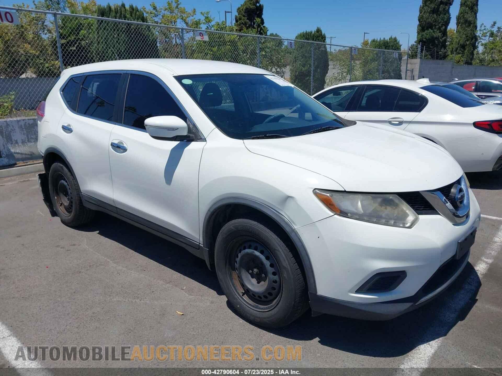 KNMAT2MT4FP572880 NISSAN ROGUE 2015