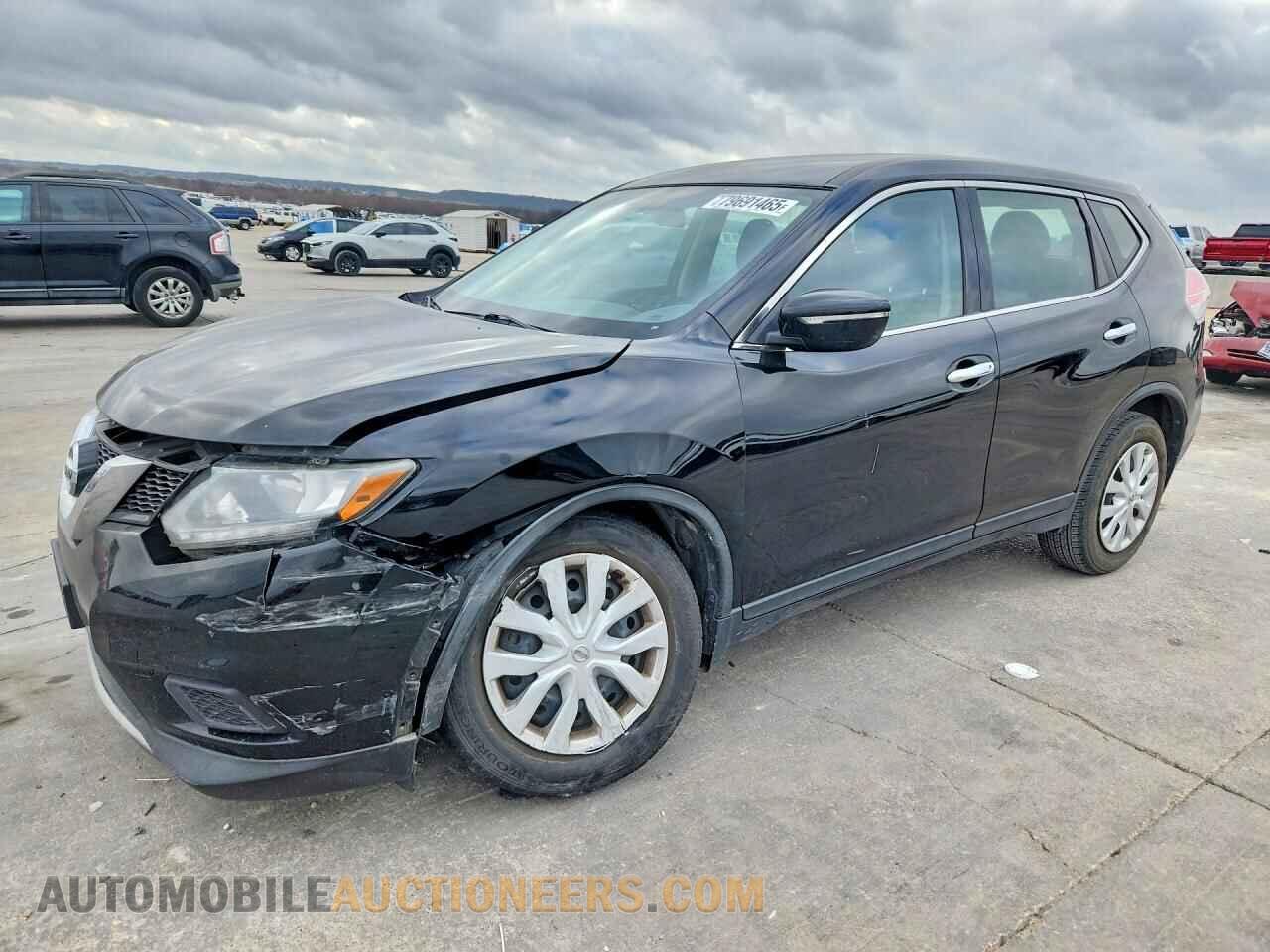 KNMAT2MT4FP579375 NISSAN ROGUE 2015