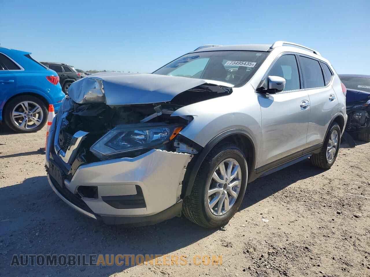KNMAT2MT4HP545262 NISSAN ROGUE 2017