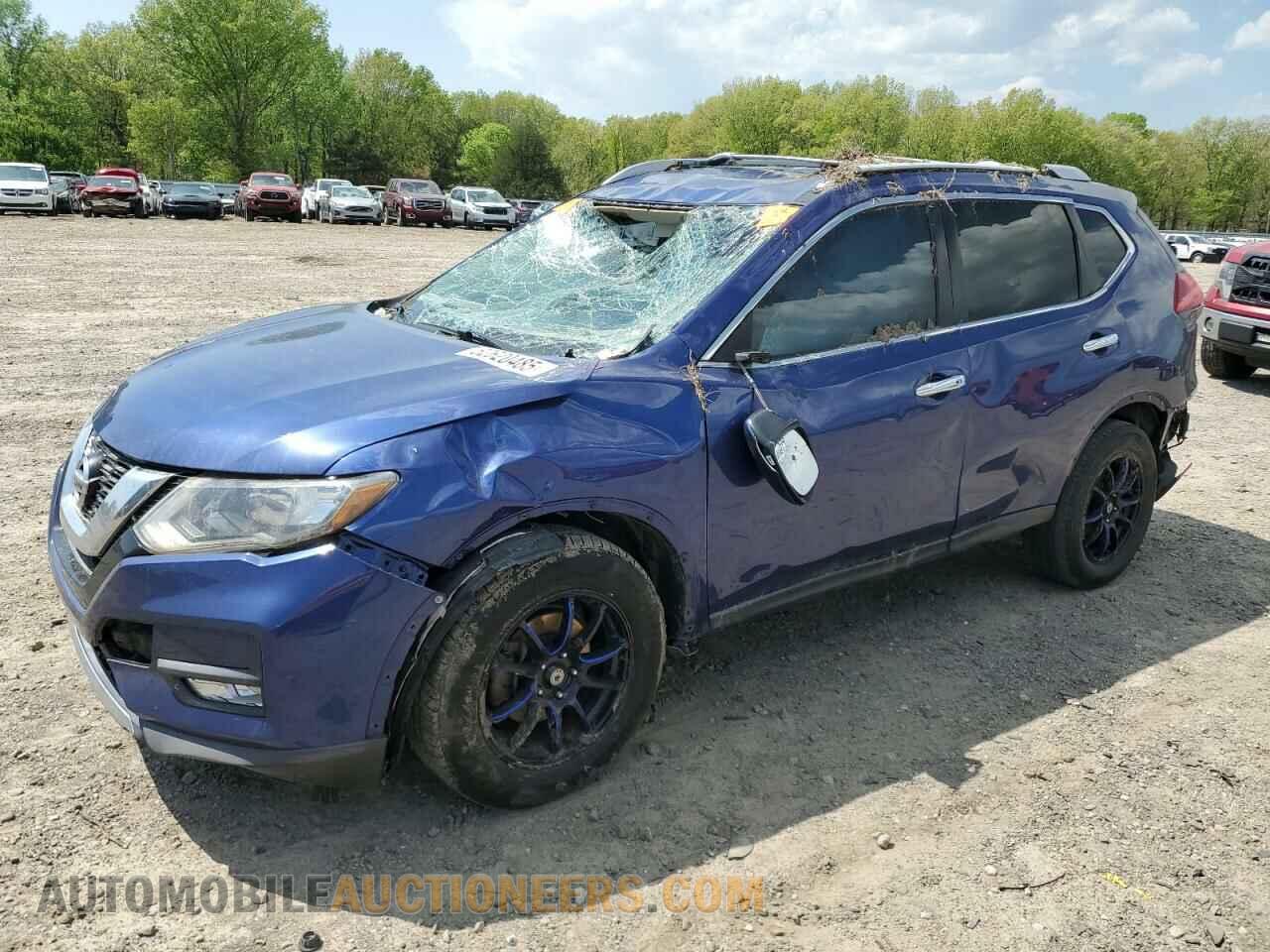 KNMAT2MT4HP558206 NISSAN ROGUE 2017