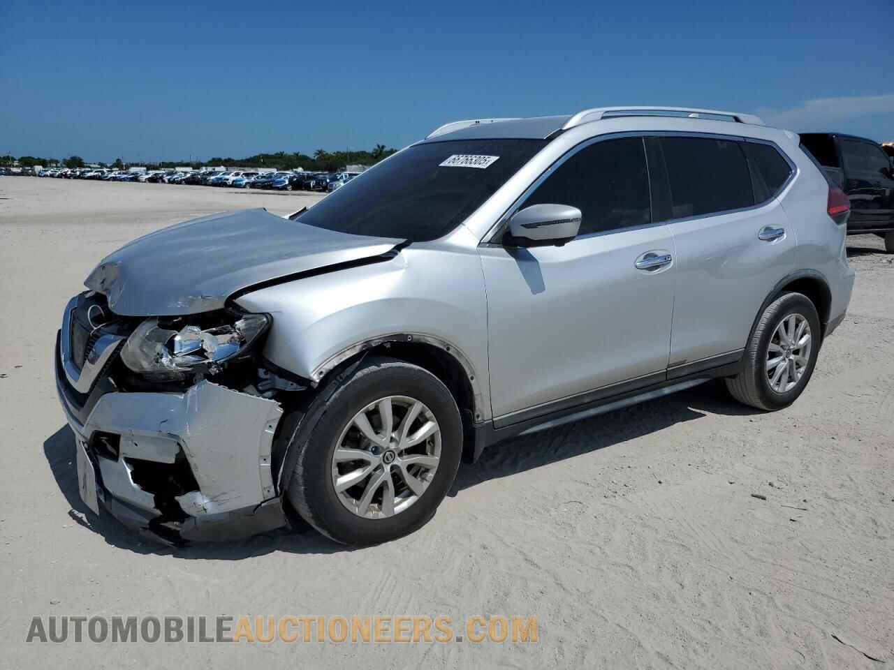 KNMAT2MT4HP590539 NISSAN ROGUE 2017