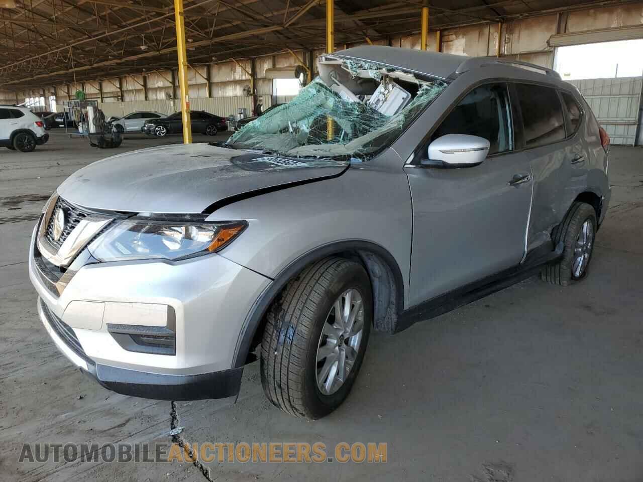 KNMAT2MT4JP535658 NISSAN ROGUE 2018