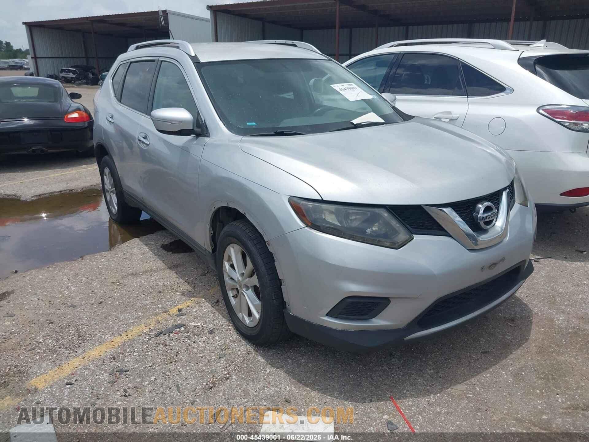 KNMAT2MT5FP548670 NISSAN ROGUE 2015