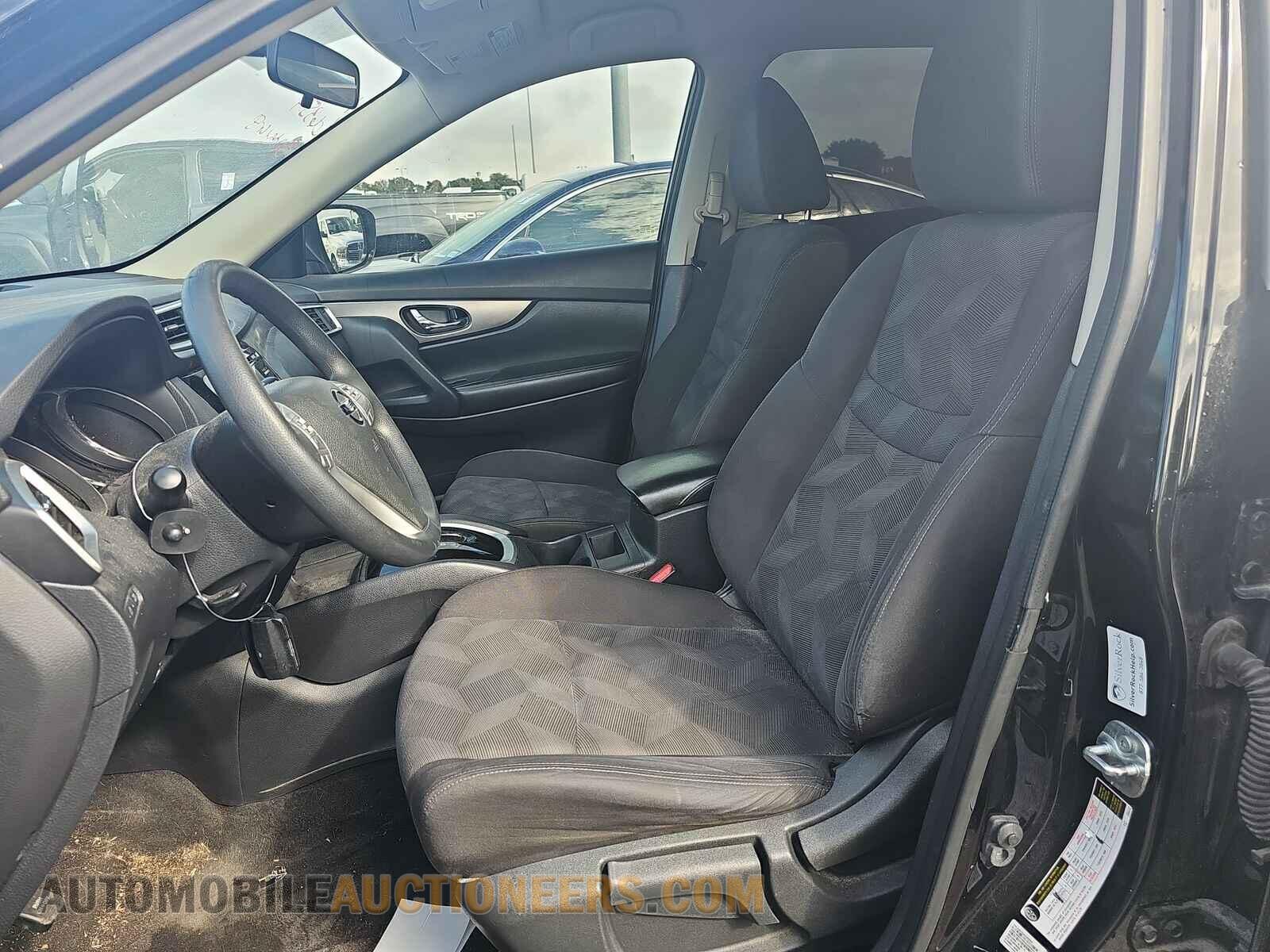 KNMAT2MT5GP663514 Nissan Rogue 2016