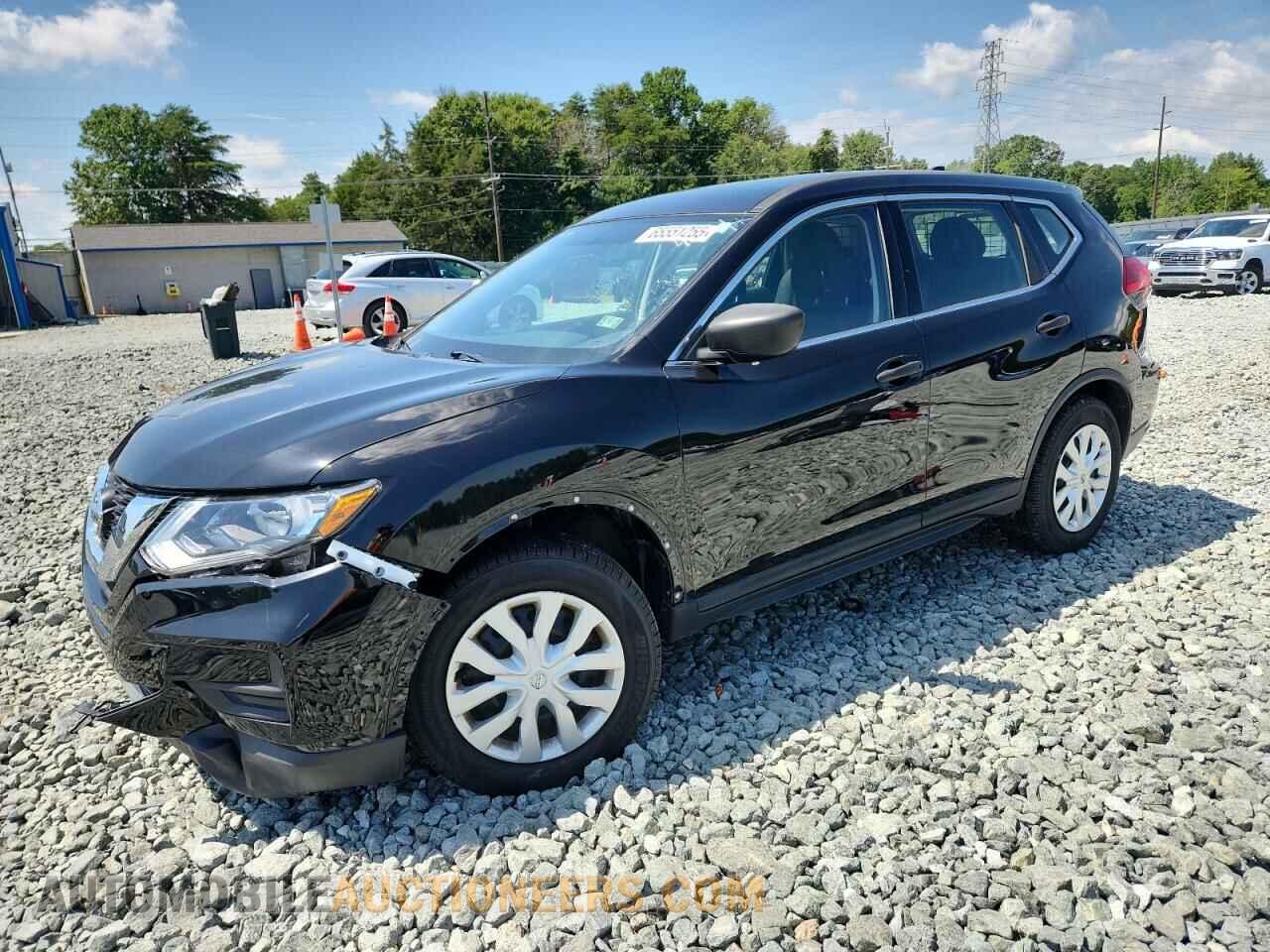 KNMAT2MT5HP522427 NISSAN ROGUE 2017