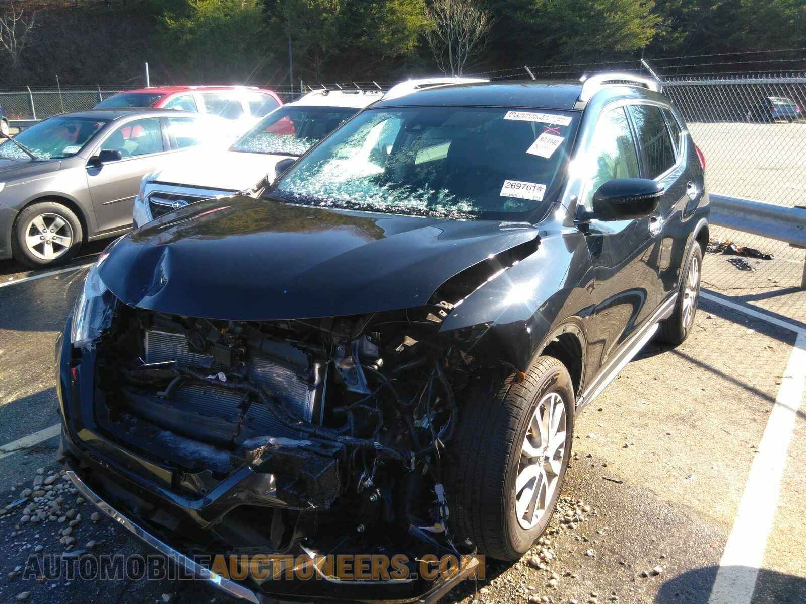 KNMAT2MT5LP521965 Nissan Rogue 2020