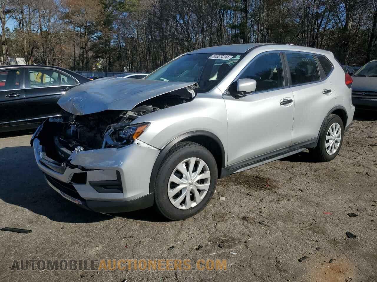 KNMAT2MT6HP511338 NISSAN ROGUE 2017