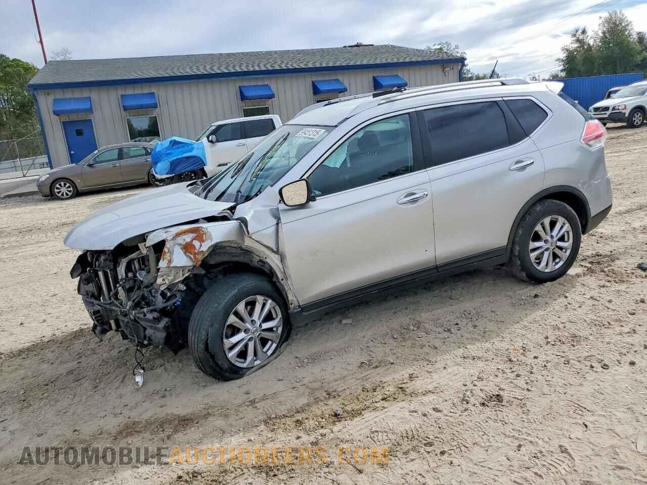 KNMAT2MT7FP528503 NISSAN ROGUE 2015