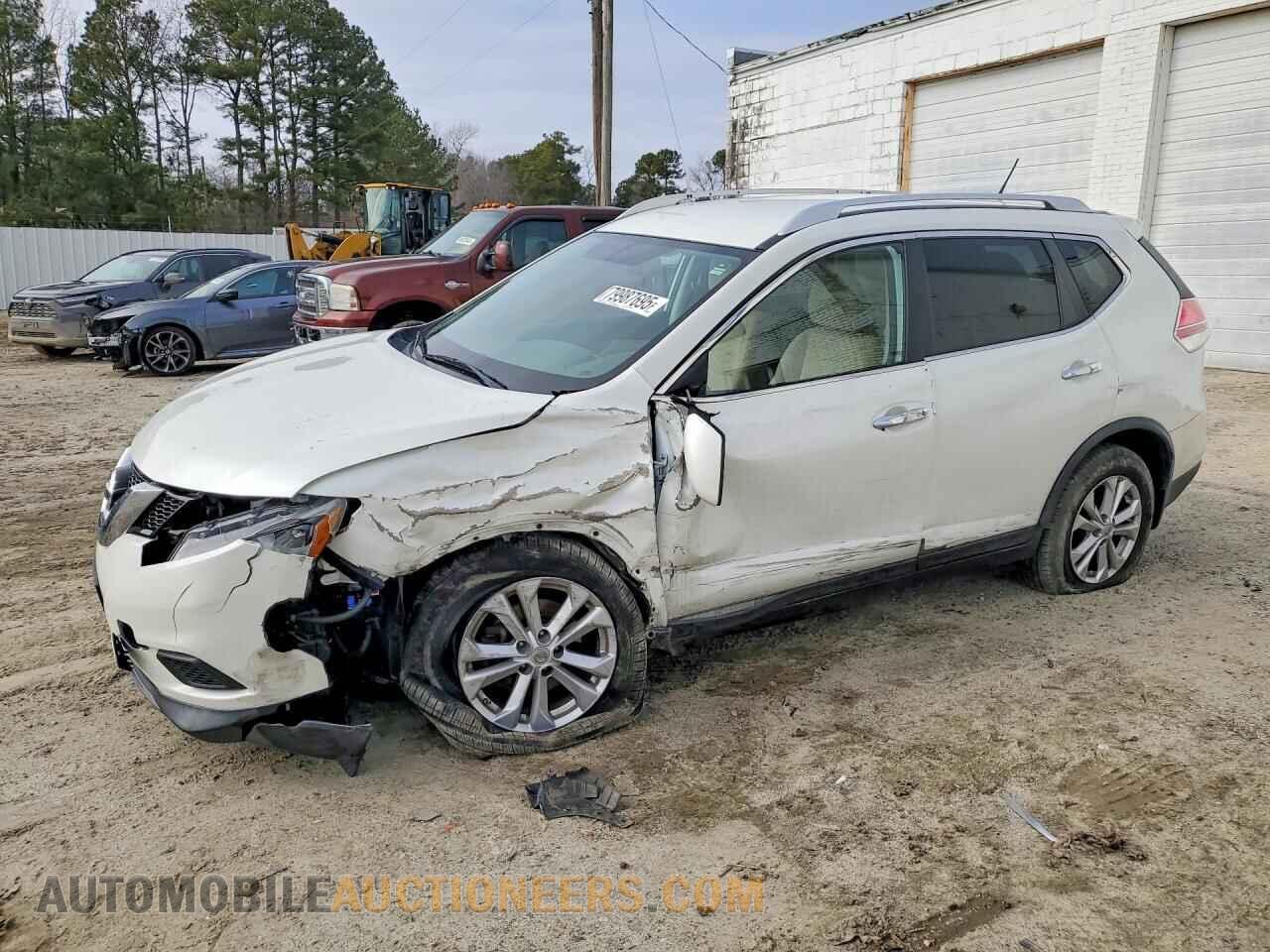 KNMAT2MT7FP531790 NISSAN ROGUE 2015