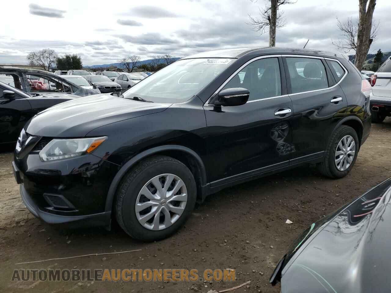 KNMAT2MT7FP537914 NISSAN ROGUE 2015