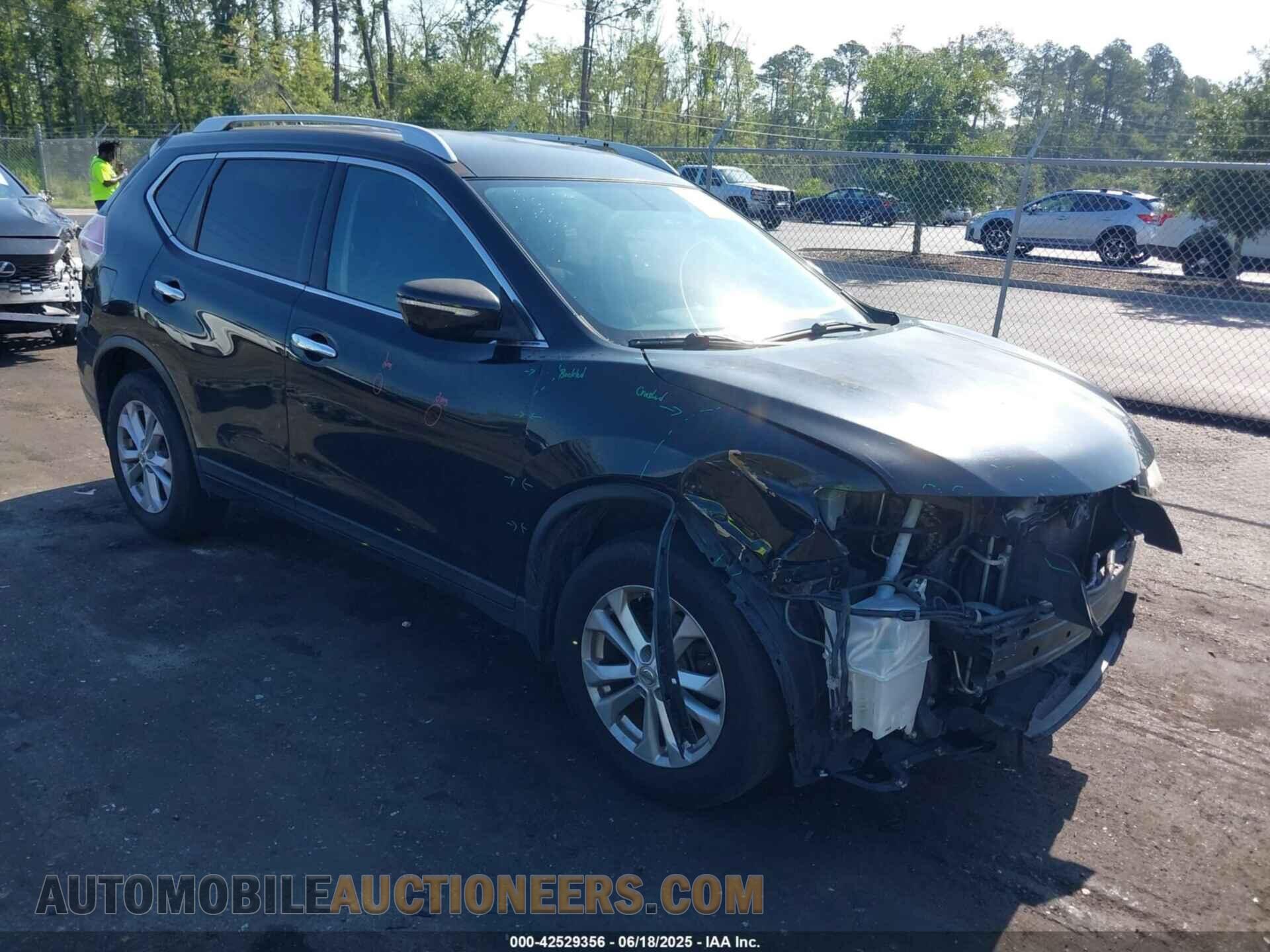 KNMAT2MT7FP553689 NISSAN ROGUE 2015