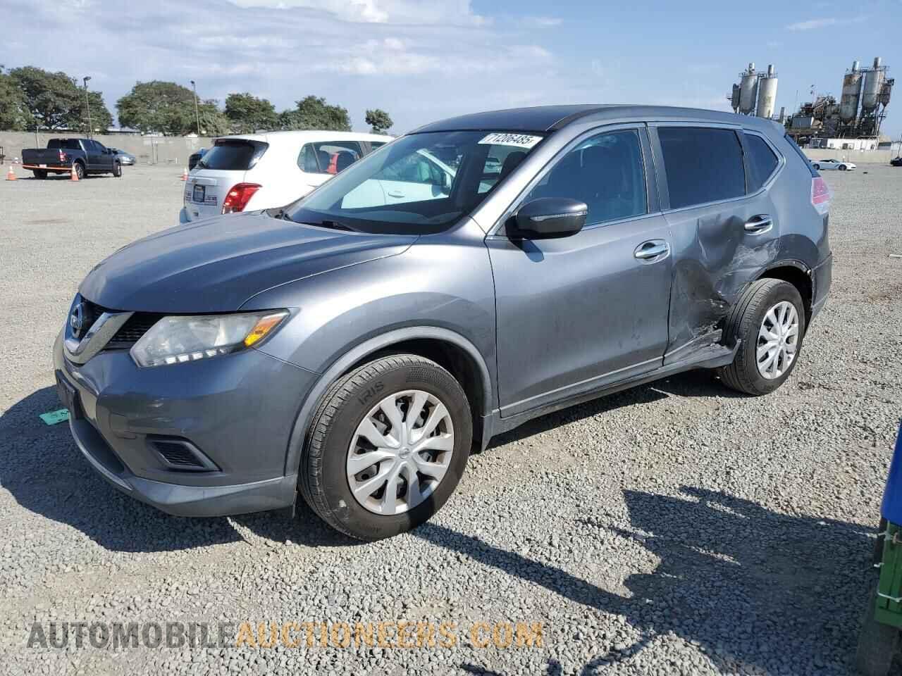 KNMAT2MT7FP582044 NISSAN ROGUE 2015