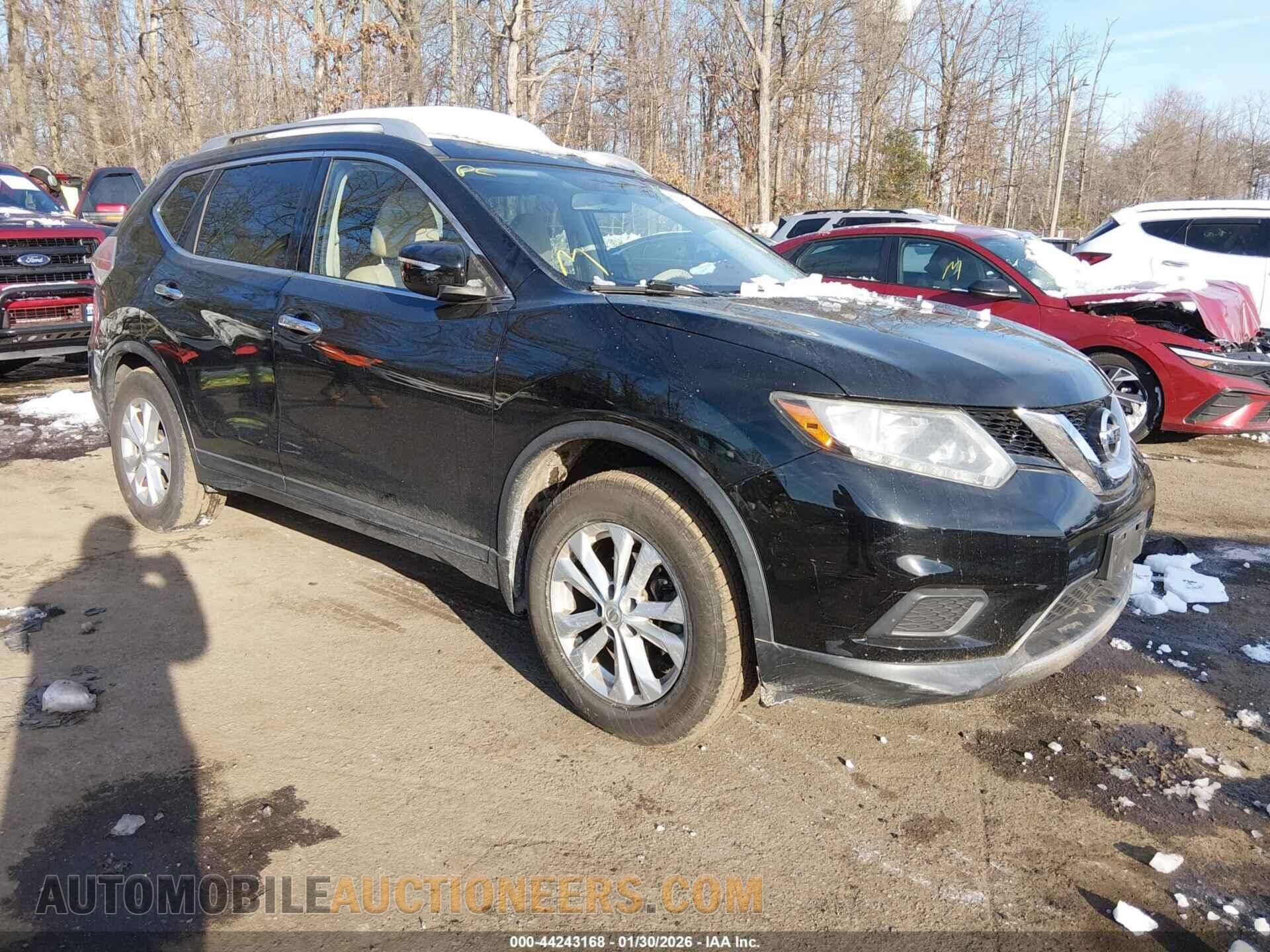 KNMAT2MT7FP582805 NISSAN ROGUE 2015