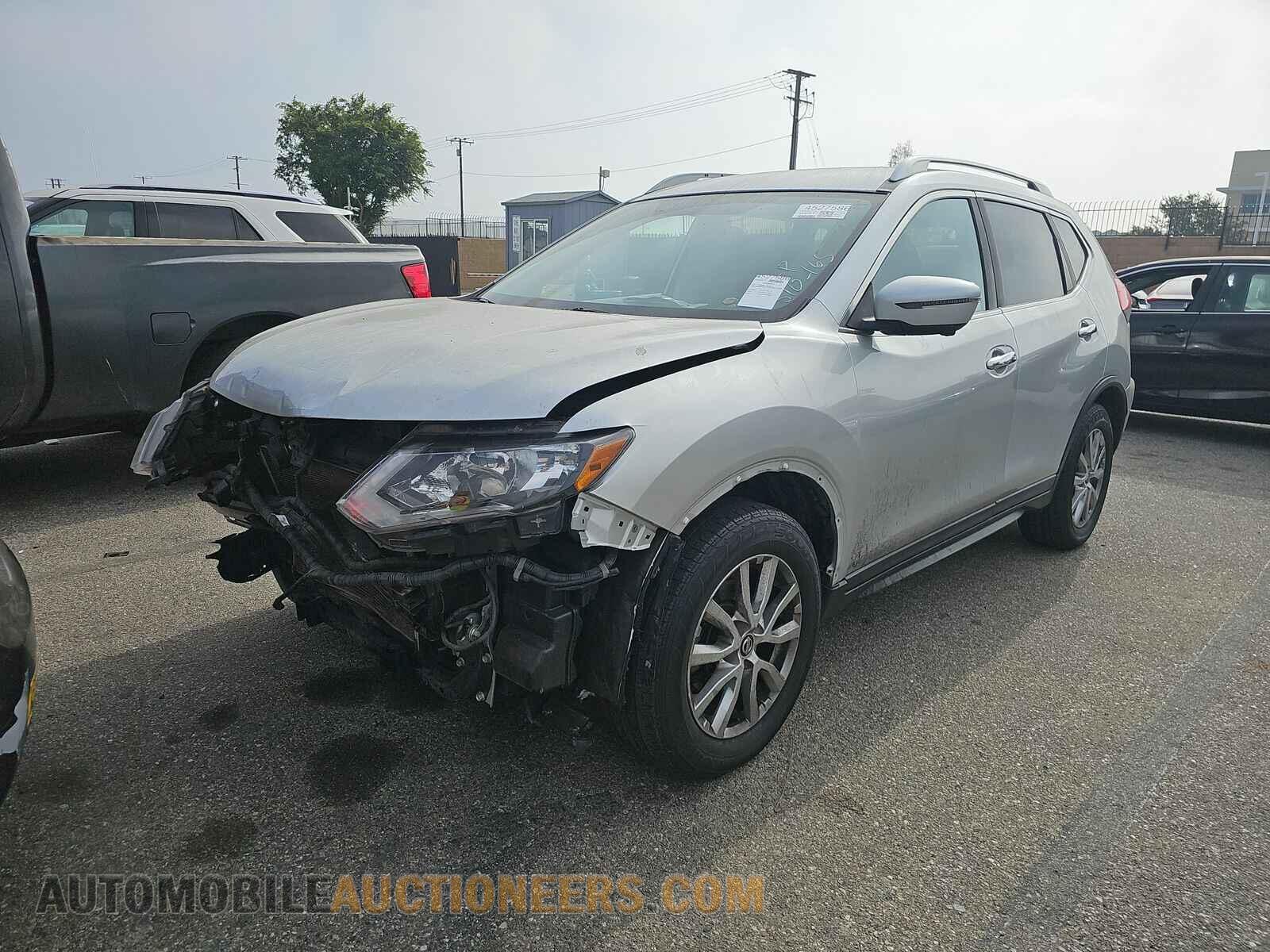 KNMAT2MT7HP510165 Nissan Rogue 2017