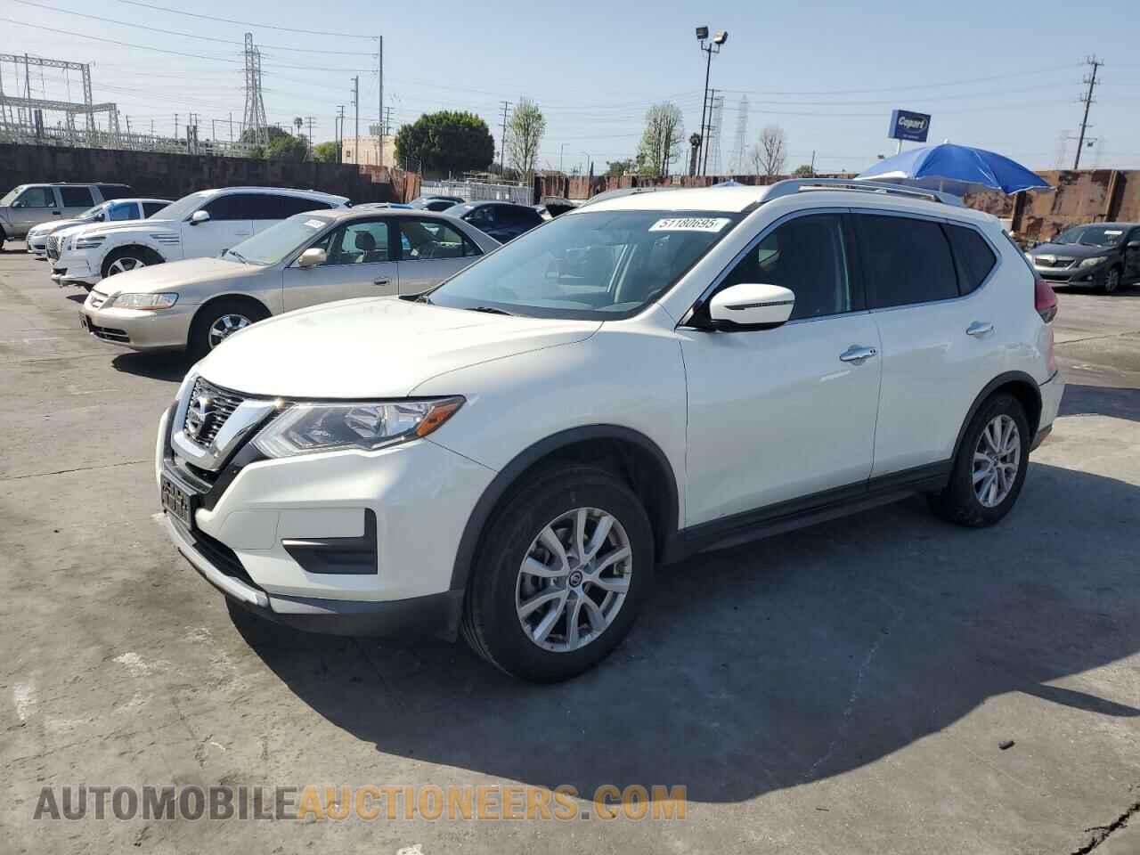 KNMAT2MT7HP514507 NISSAN ROGUE 2017