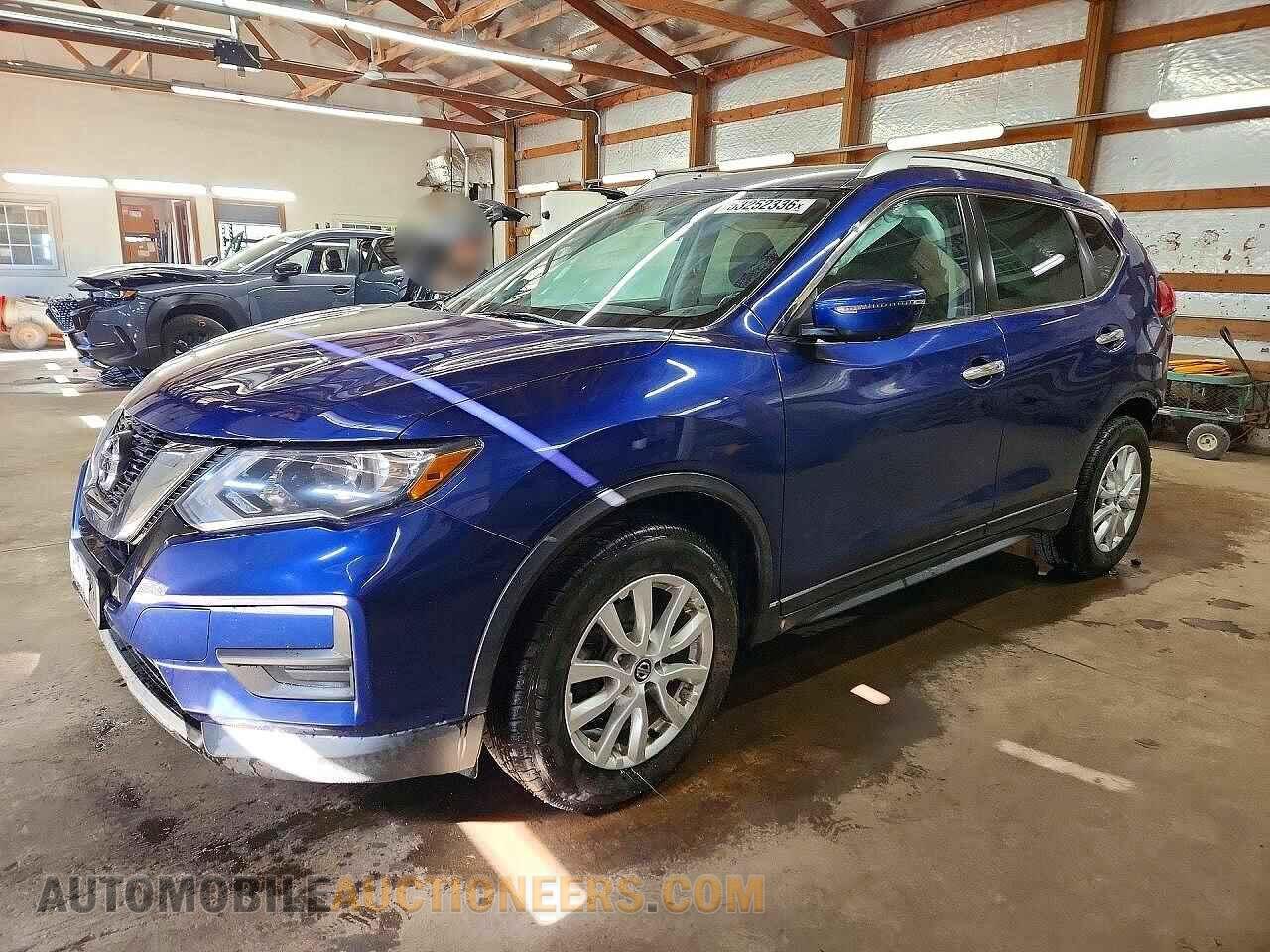 KNMAT2MT7HP542792 NISSAN ROGUE 2017
