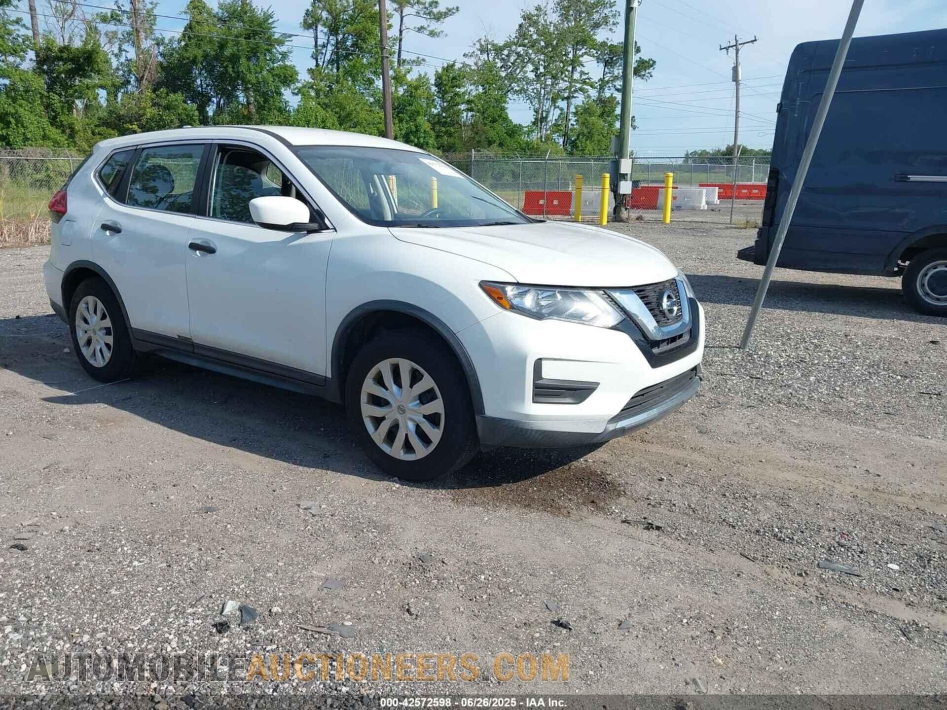 KNMAT2MT7HP544901 NISSAN ROGUE 2017