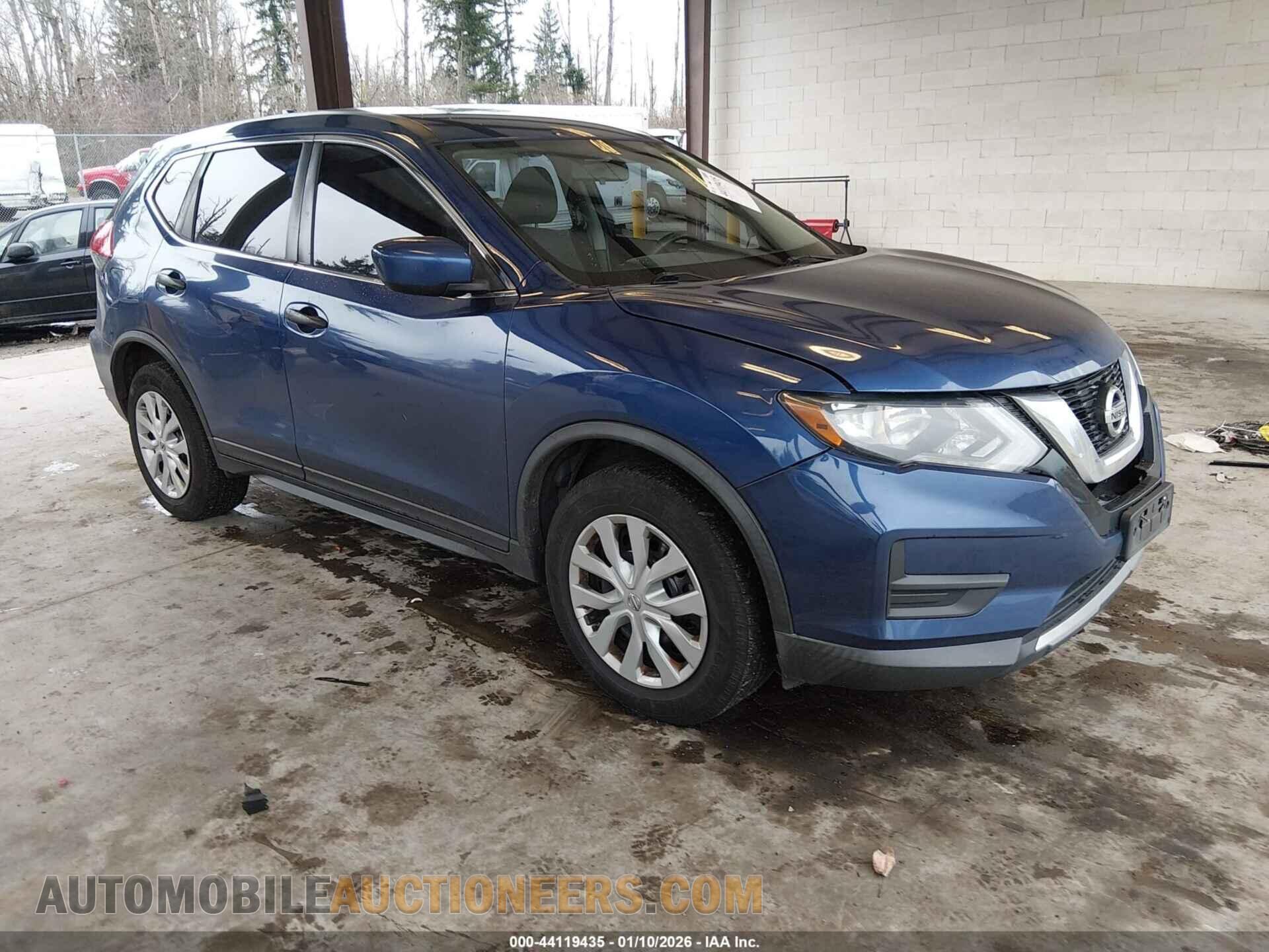 KNMAT2MT7HP559348 NISSAN ROGUE 2017