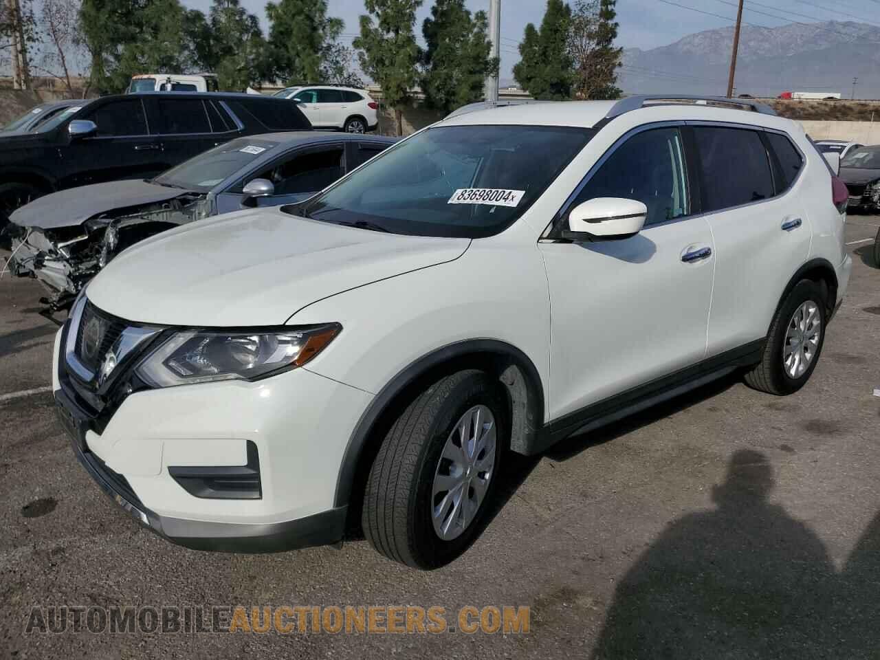 KNMAT2MT7HP574187 NISSAN ROGUE 2017