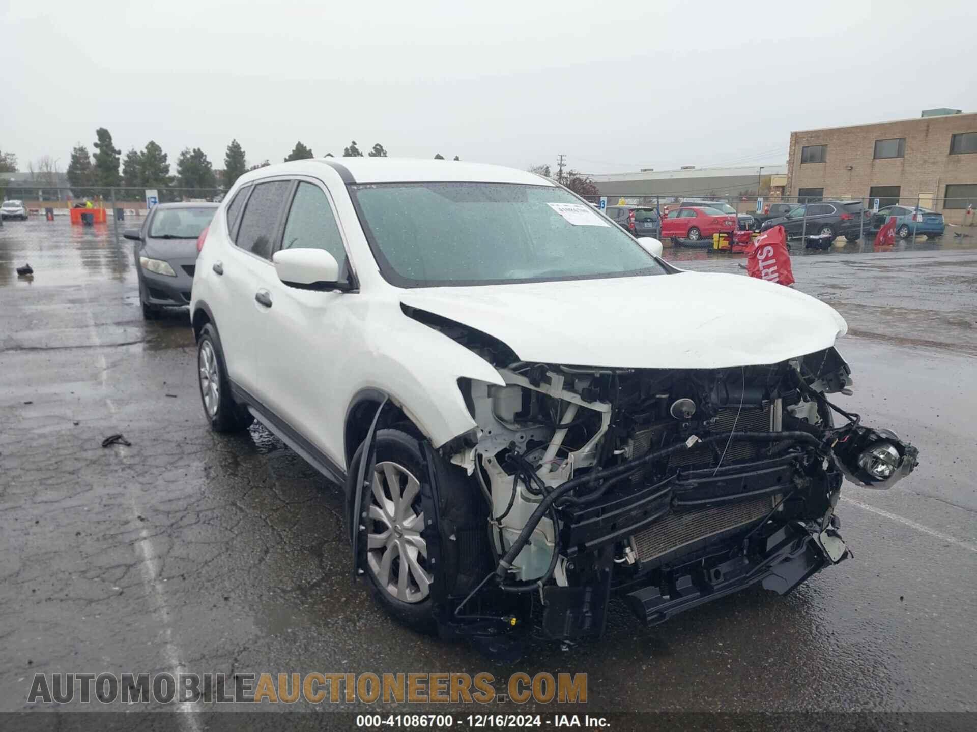 KNMAT2MT7HP602098 NISSAN ROGUE 2017