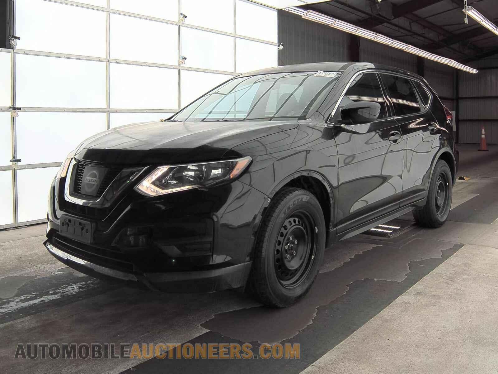 KNMAT2MT7HP606006 Nissan Rogue 2017