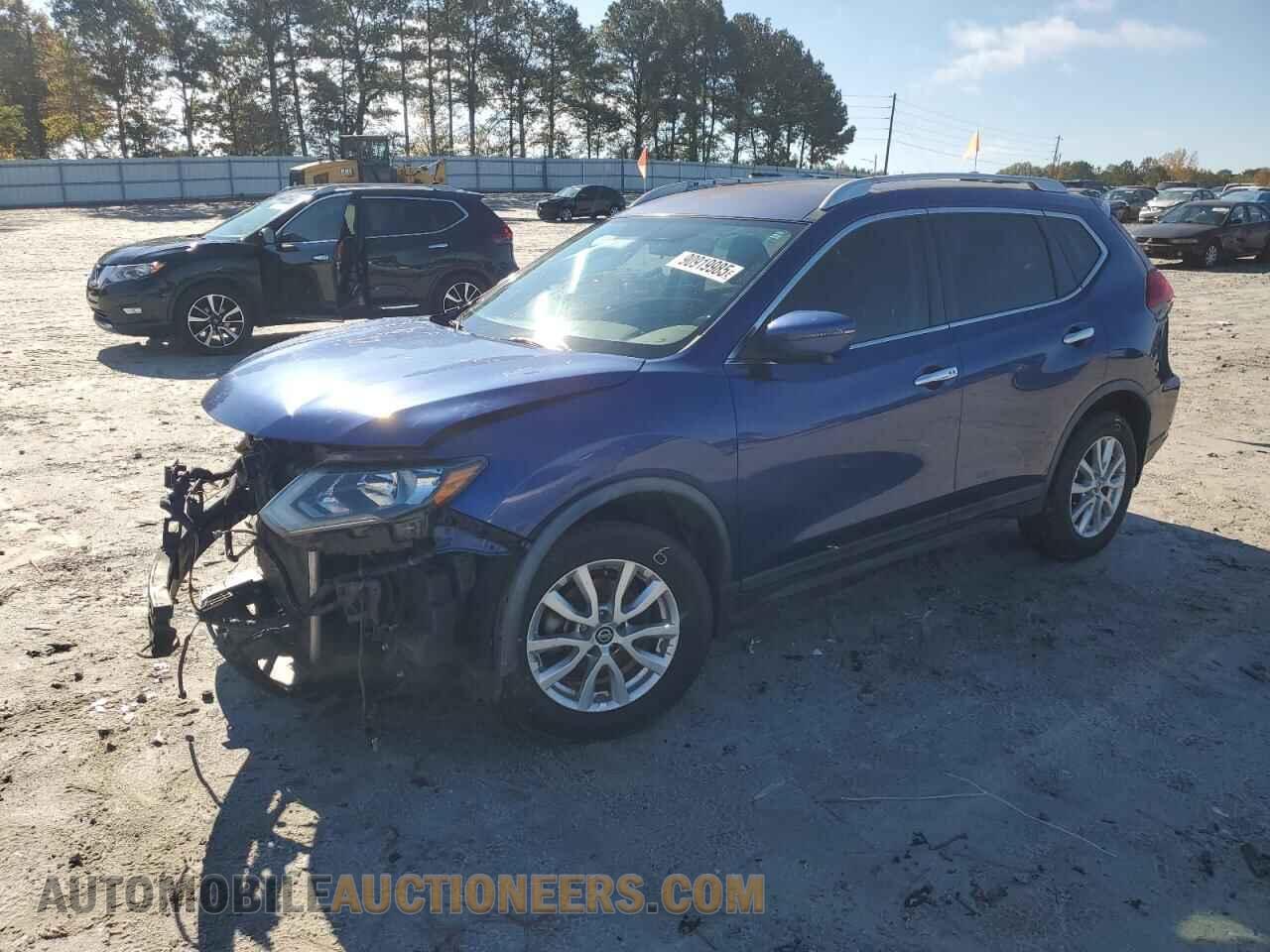KNMAT2MT7HP609567 NISSAN ROGUE 2017