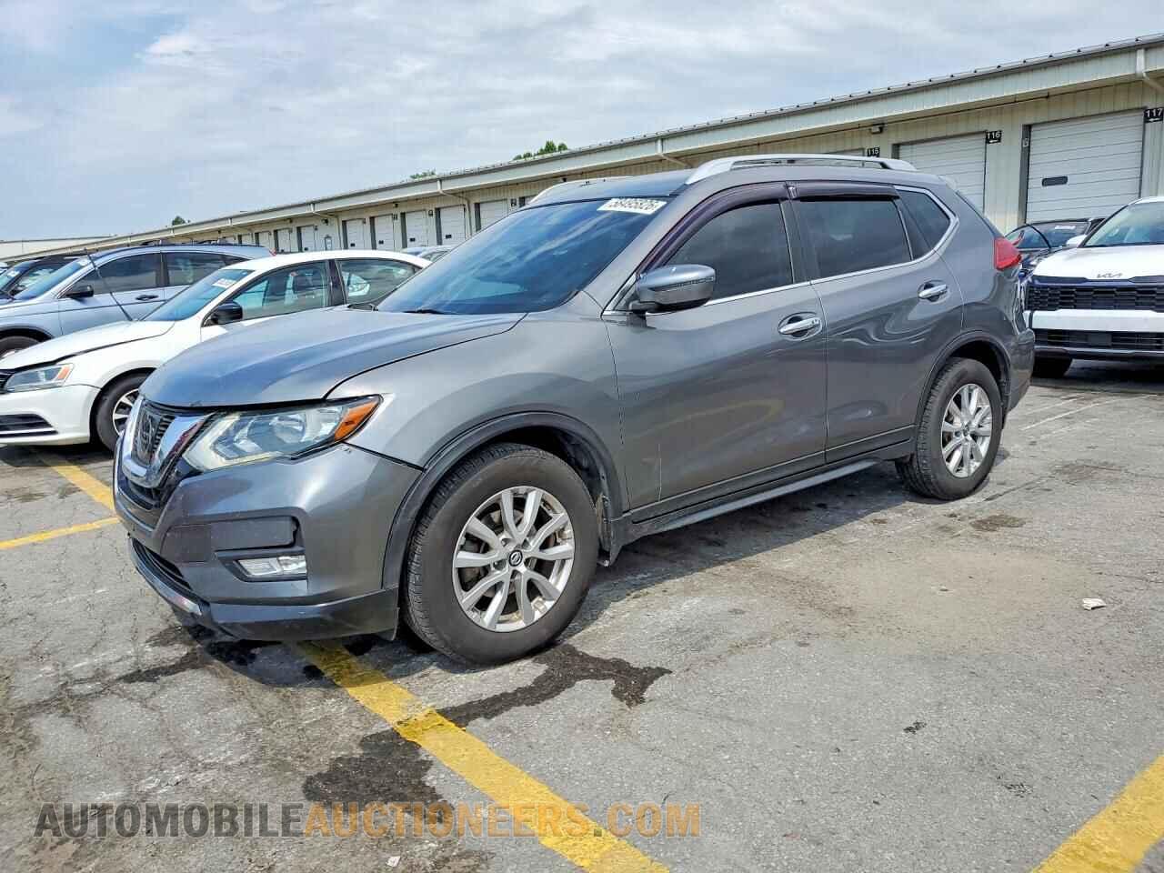 KNMAT2MT7HP611030 NISSAN ROGUE 2017