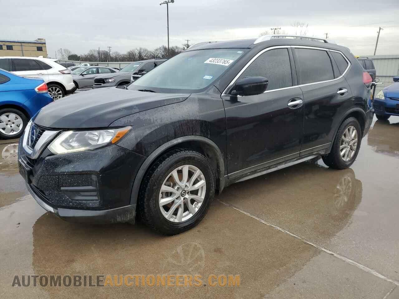 KNMAT2MT7HP612632 NISSAN ROGUE 2017