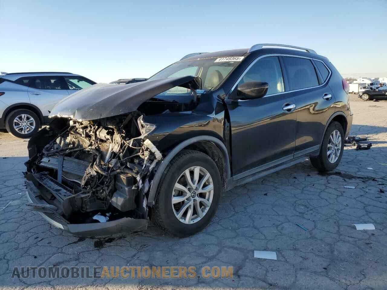 KNMAT2MT7JP506655 NISSAN ROGUE 2018