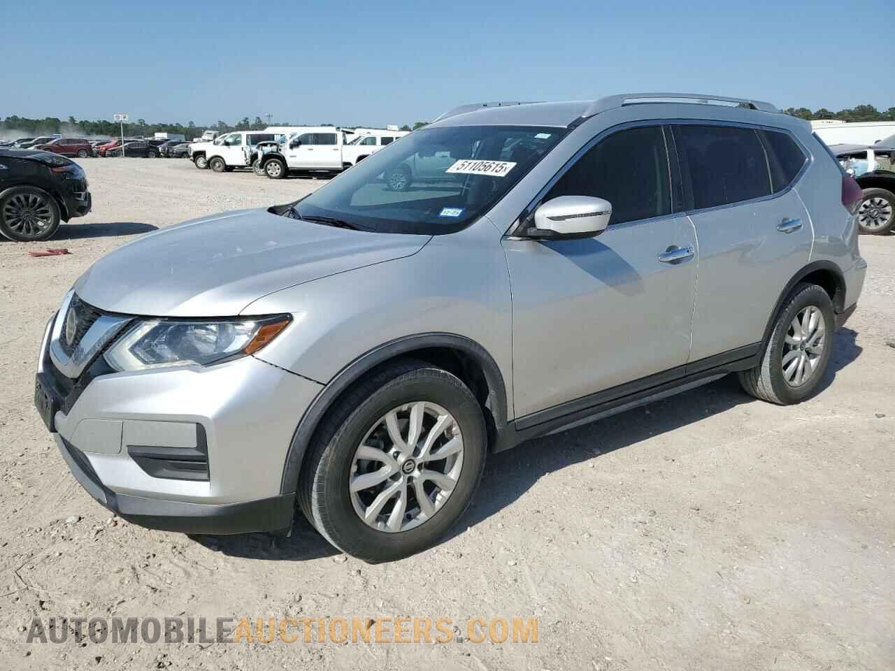 KNMAT2MT7JP506901 NISSAN ROGUE 2018