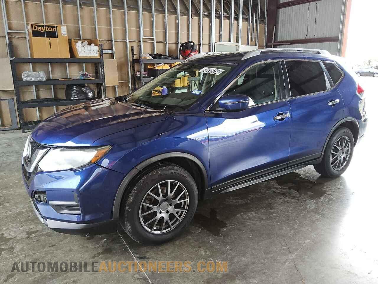 KNMAT2MT7JP508096 NISSAN ROGUE 2018