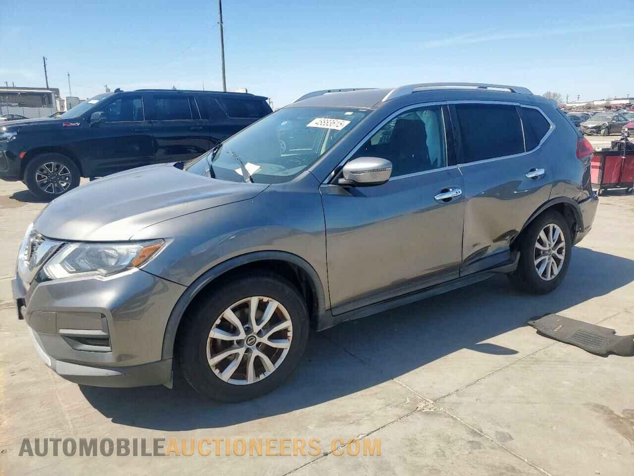 KNMAT2MT7JP510253 NISSAN ROGUE 2018