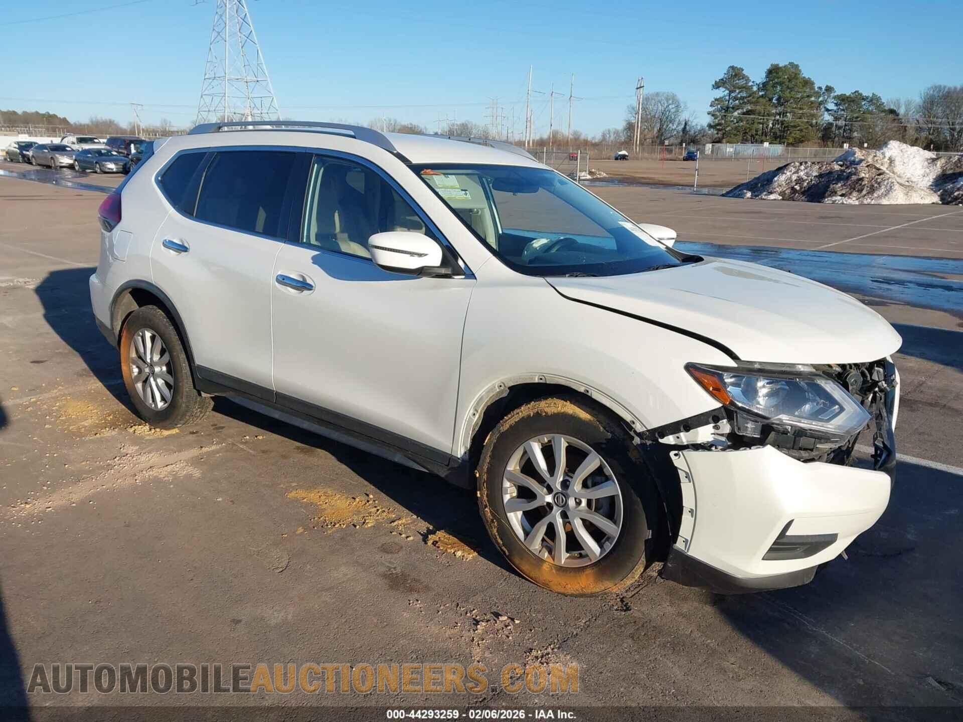 KNMAT2MT7JP512990 NISSAN ROGUE 2018