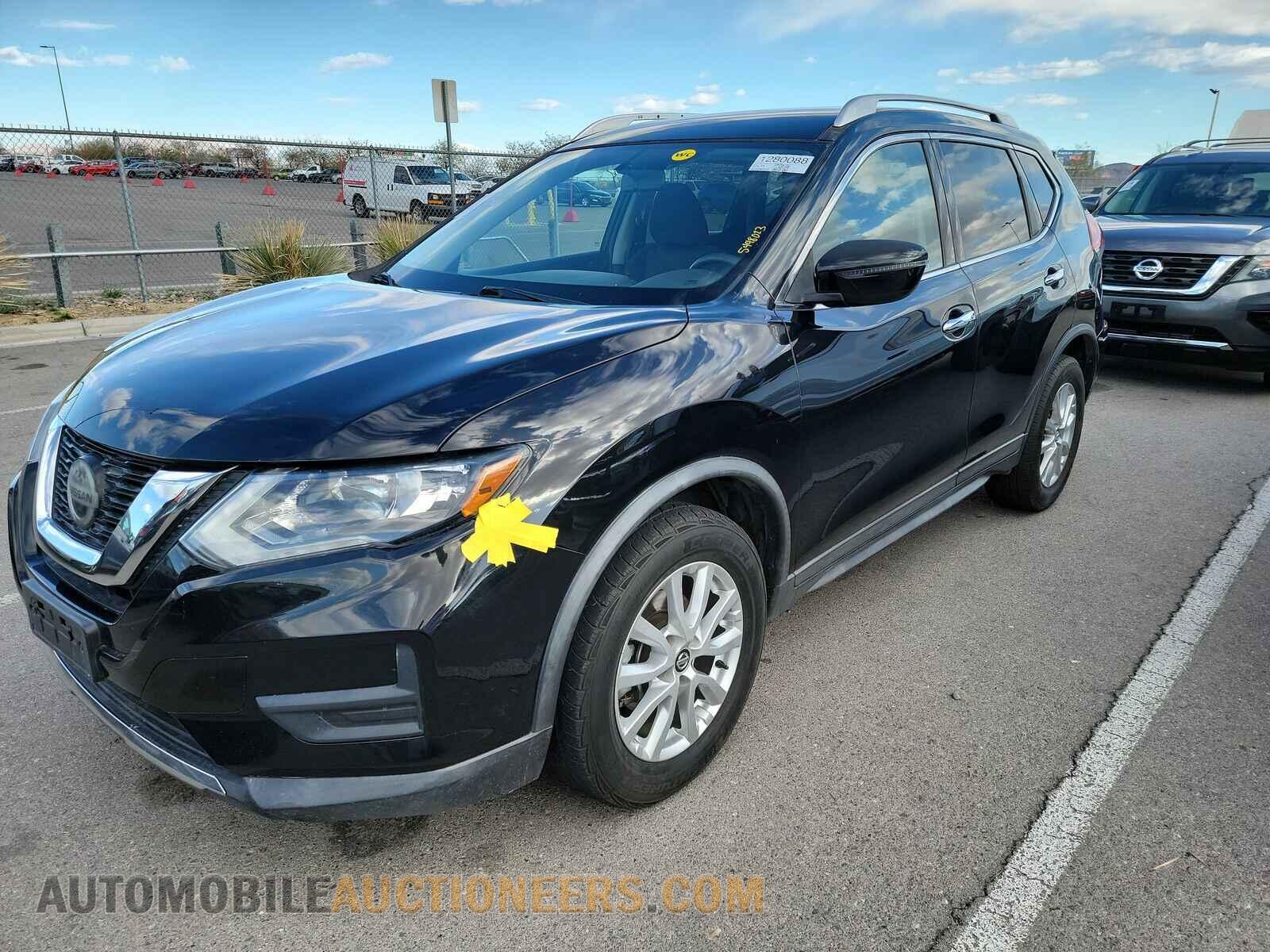 KNMAT2MT7JP516618 Nissan Rogue 2018