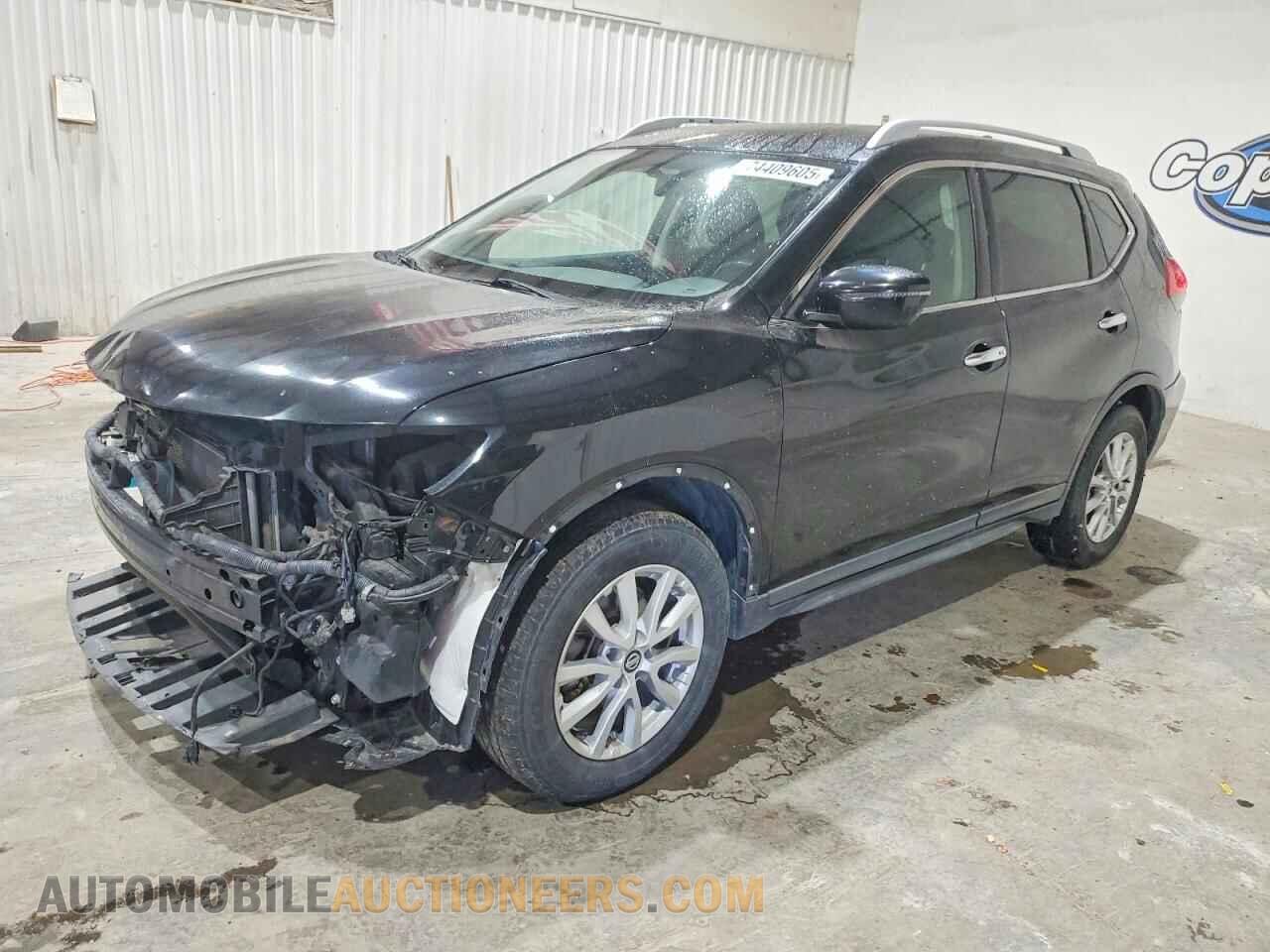 KNMAT2MT7JP520636 NISSAN ROGUE 2018