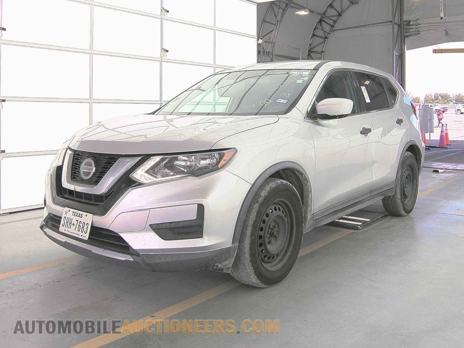 KNMAT2MT7JP522399 Nissan Rogue 2018