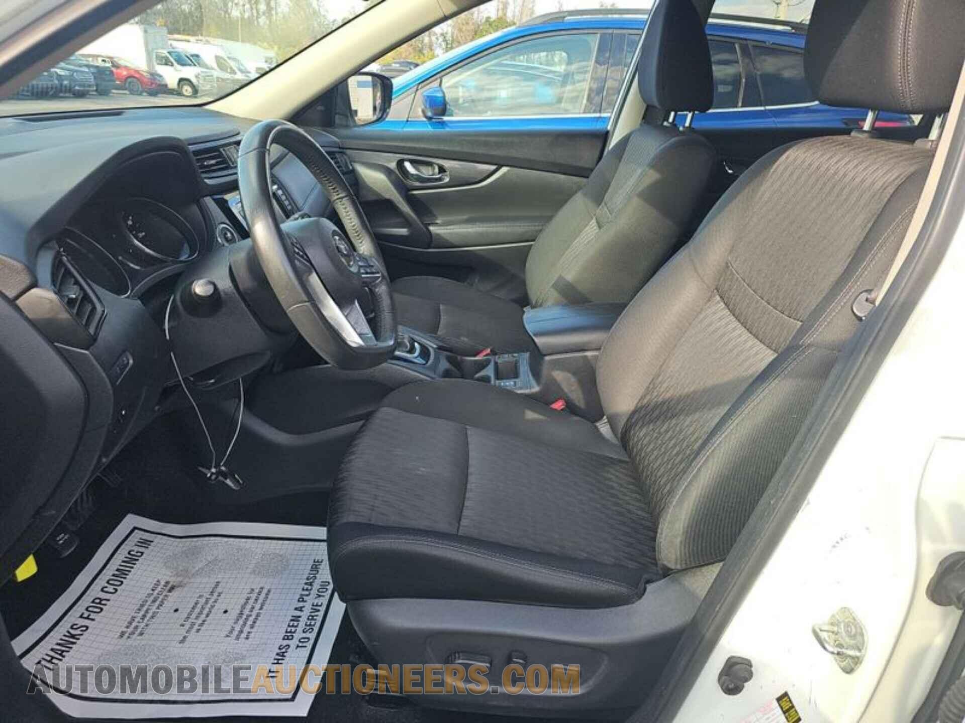 KNMAT2MT7JP524850 NISSAN ROGUE 2018