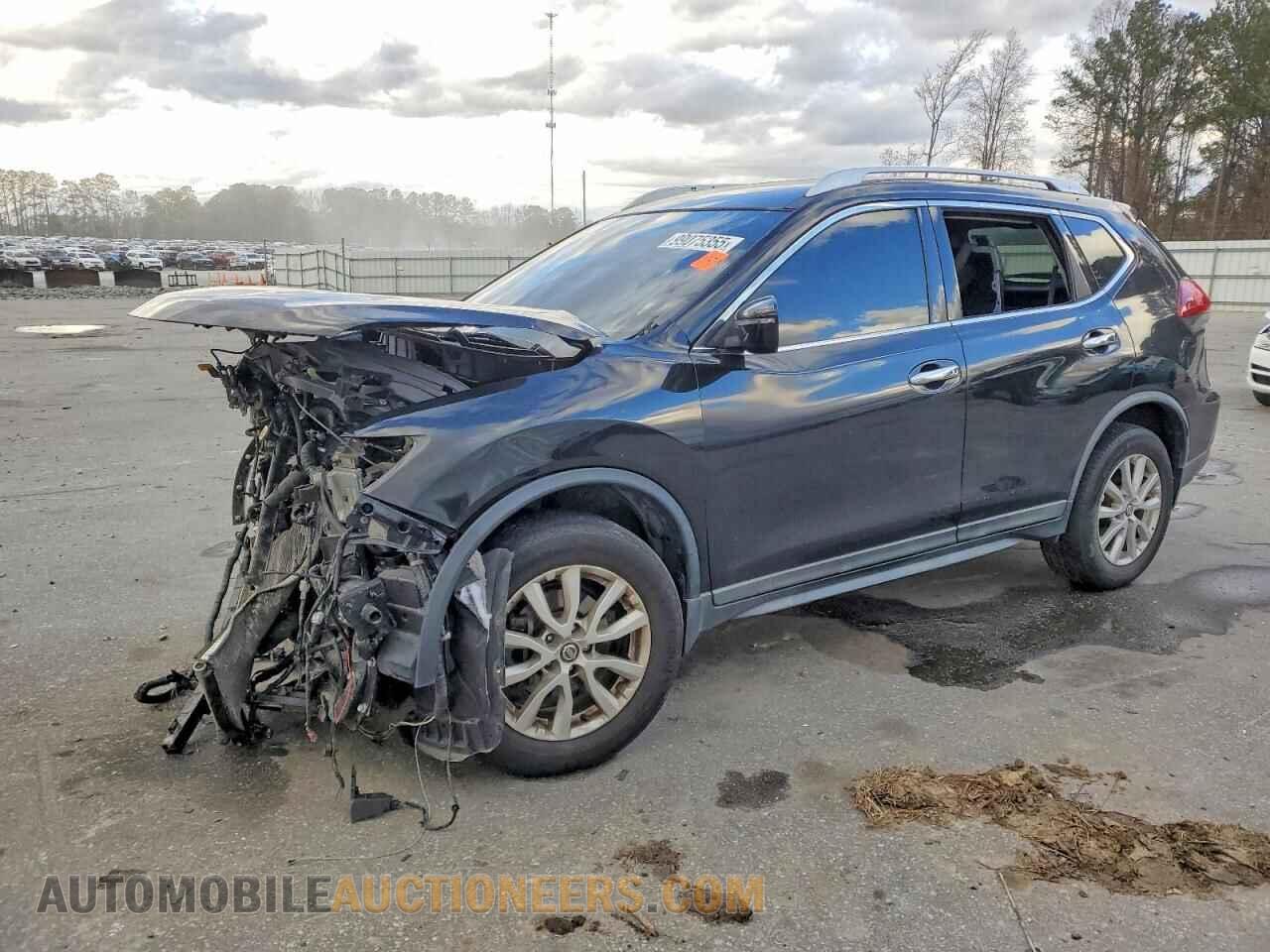 KNMAT2MT7JP532348 NISSAN ROGUE 2018