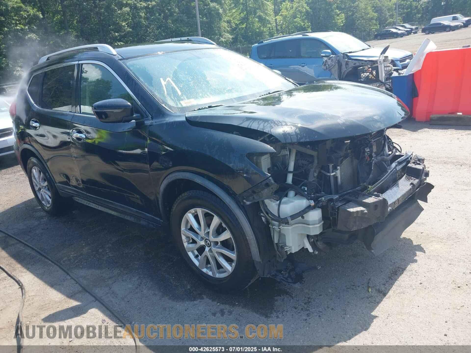 KNMAT2MT7JP544936 NISSAN ROGUE 2018