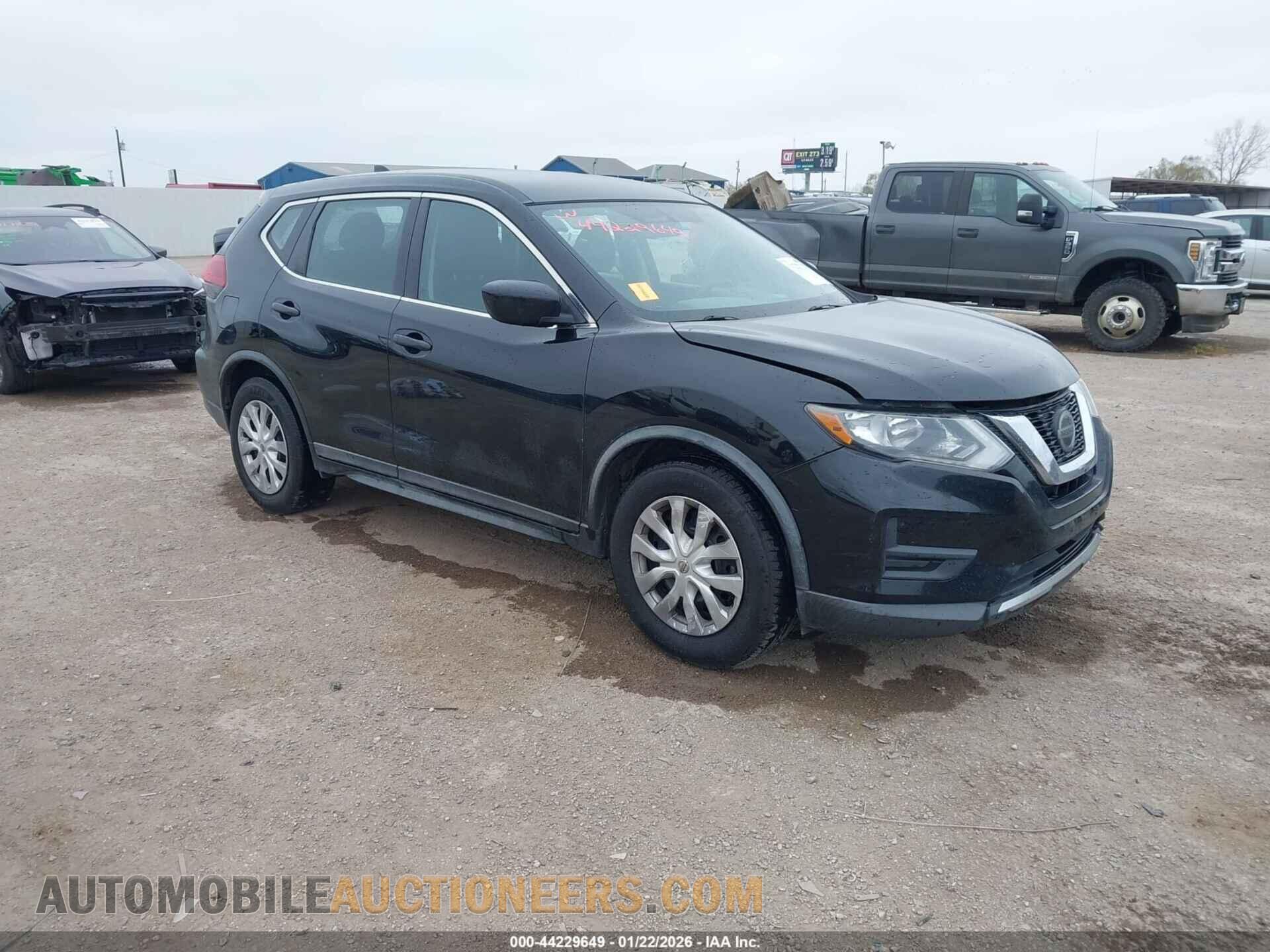 KNMAT2MT7JP545231 NISSAN ROGUE 2018