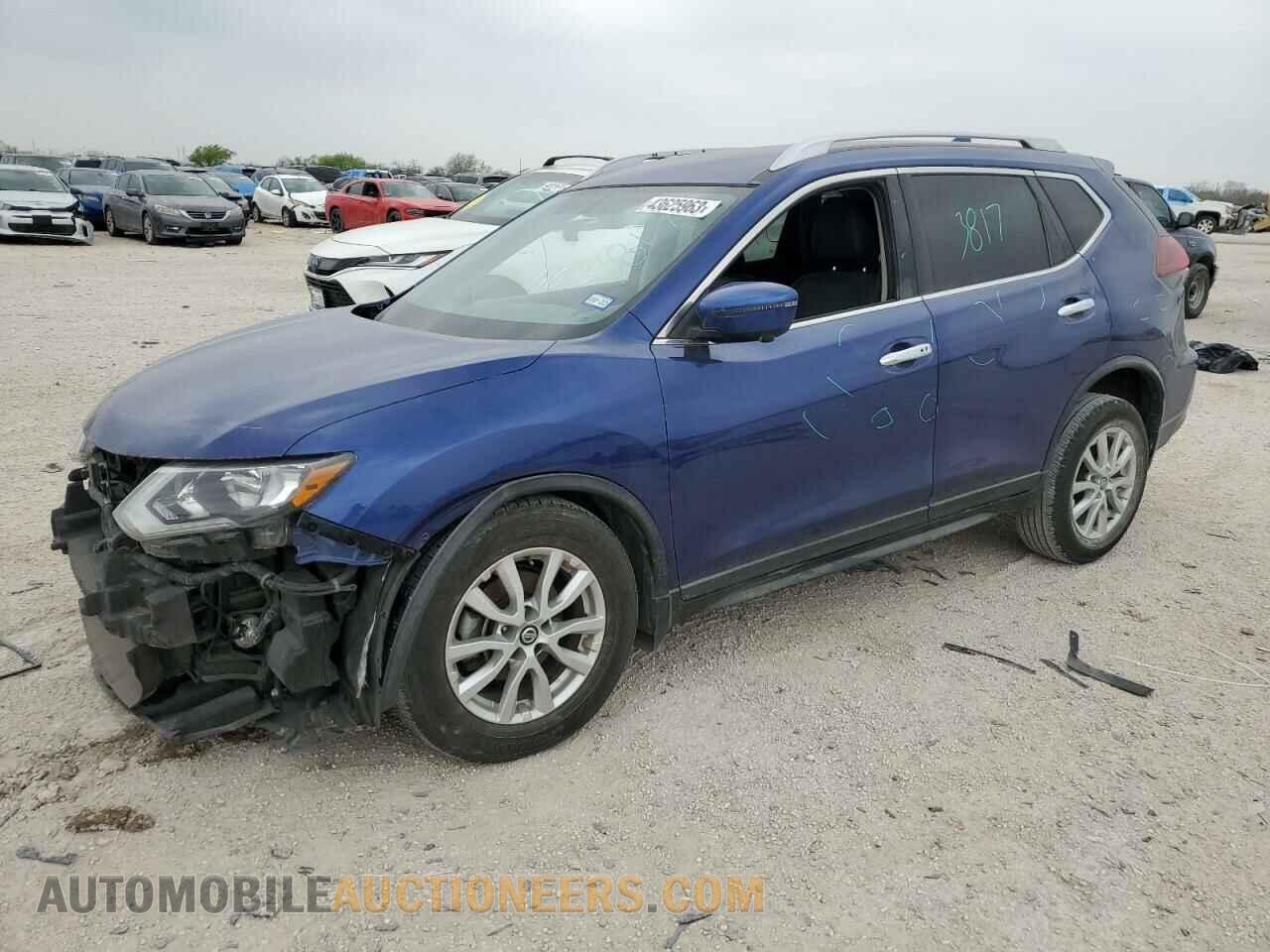 KNMAT2MT7JP555032 NISSAN ROGUE 2018