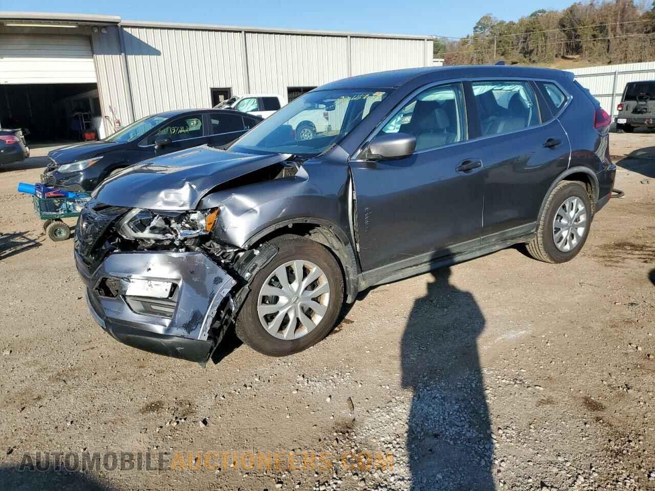 KNMAT2MT7JP556536 NISSAN ROGUE 2018