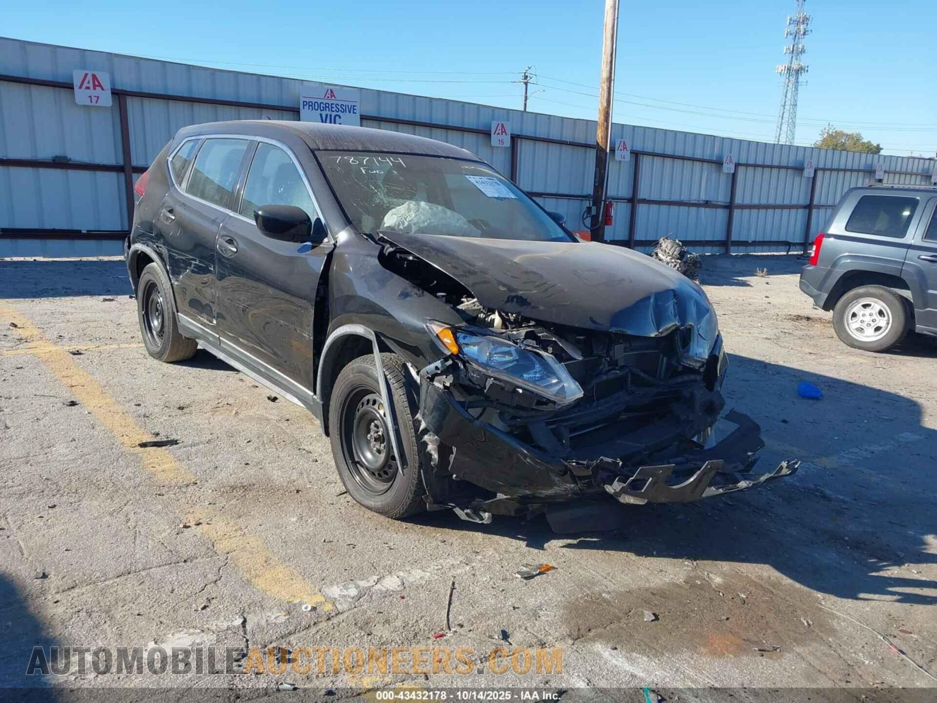 KNMAT2MT7JP559677 NISSAN ROGUE 2018