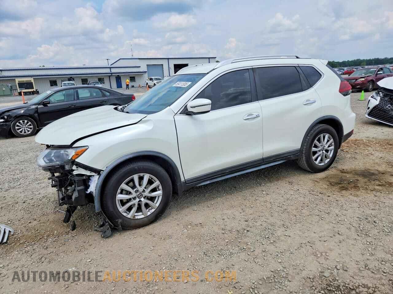 KNMAT2MT7JP565933 NISSAN ROGUE 2018