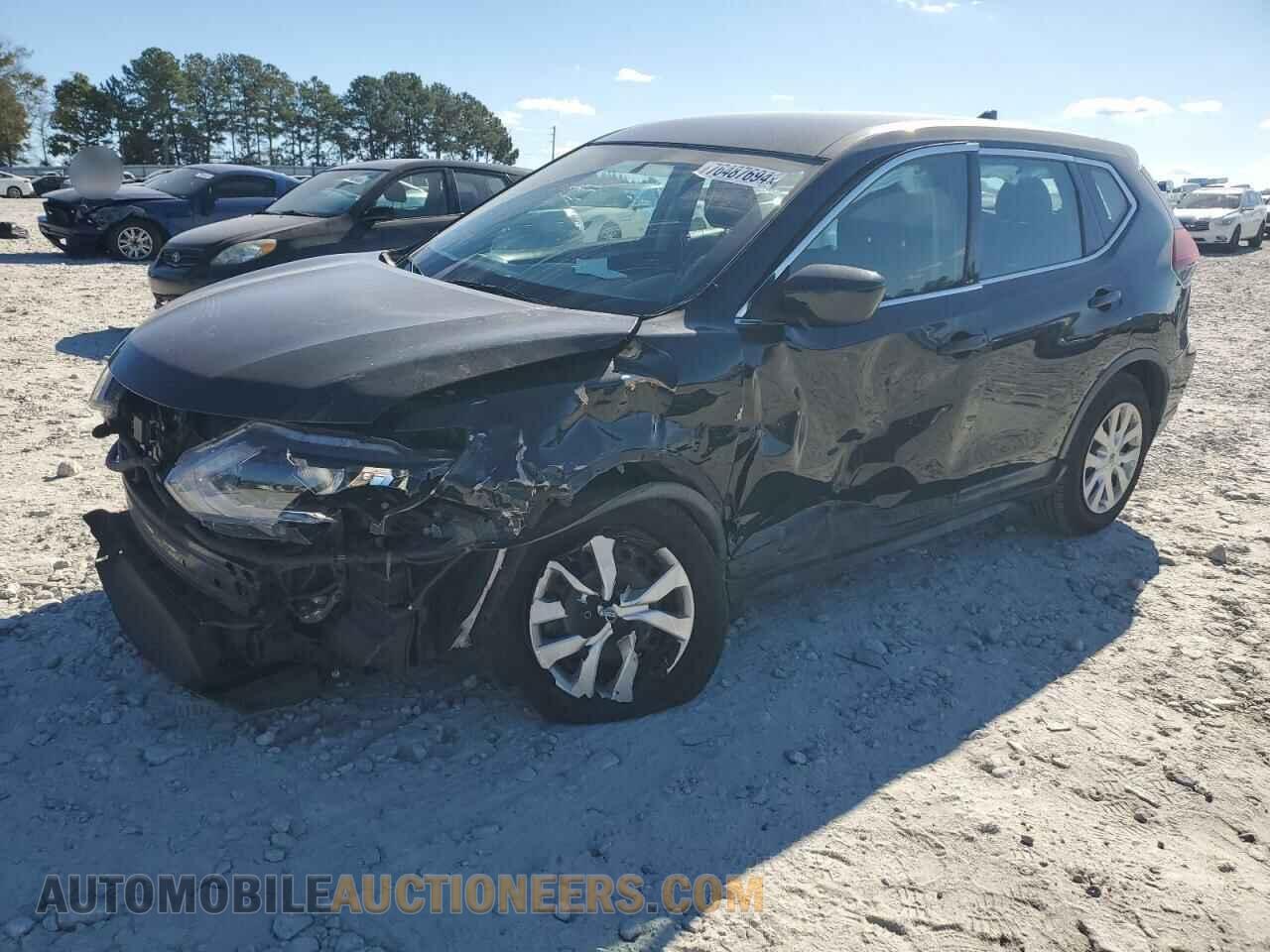 KNMAT2MT7JP581064 NISSAN ROGUE 2018