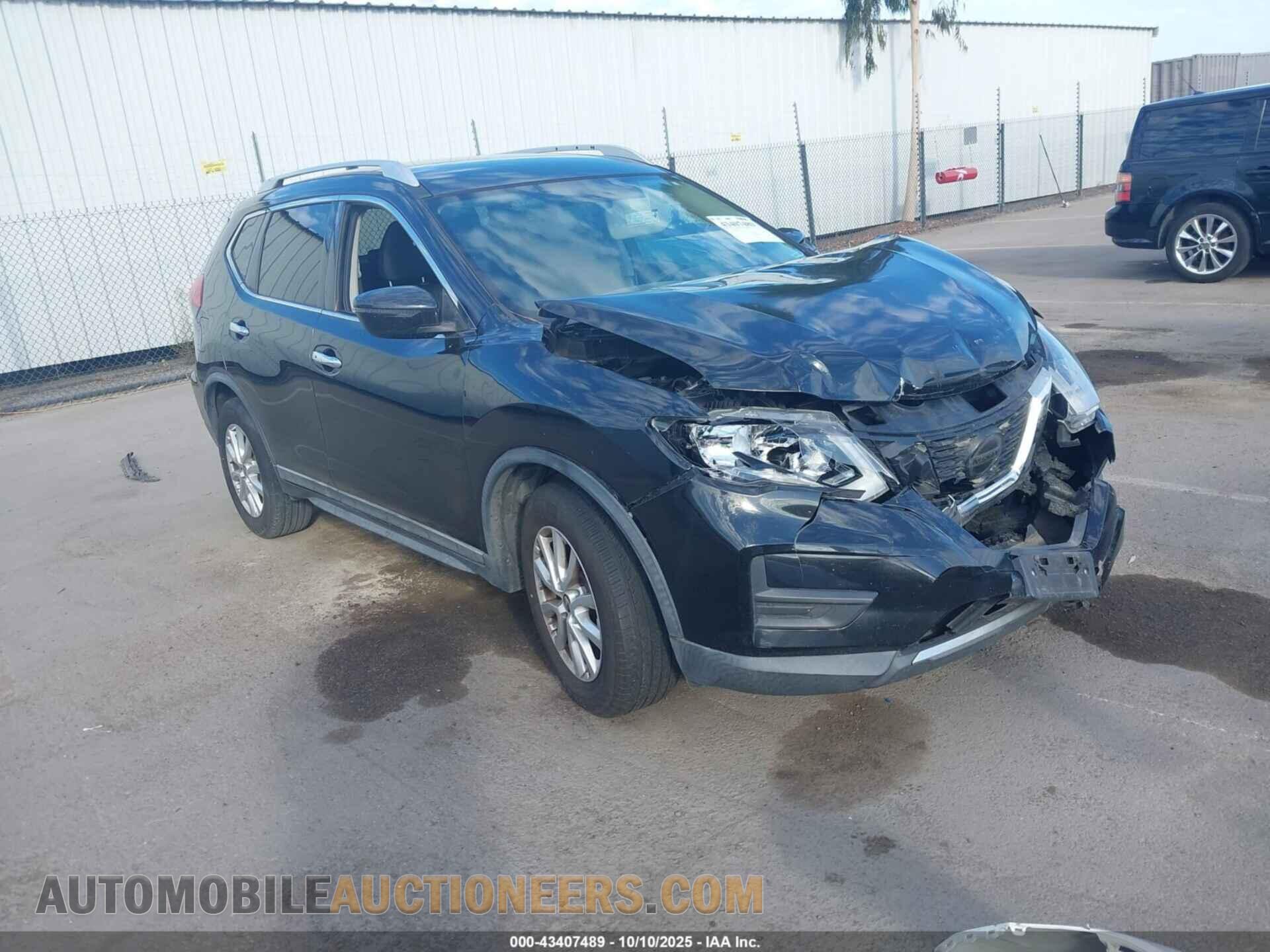 KNMAT2MT7JP585325 NISSAN ROGUE 2018