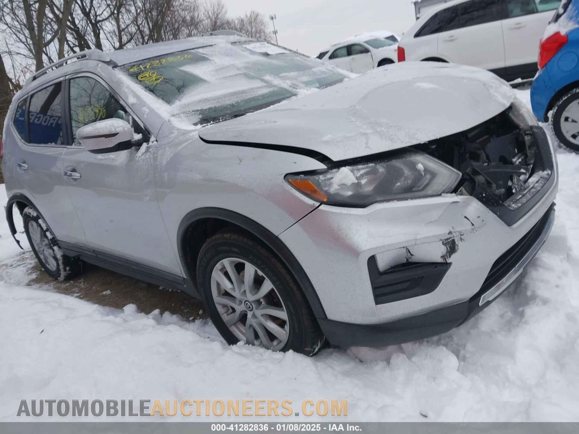 KNMAT2MT7JP589424 NISSAN ROGUE 2018