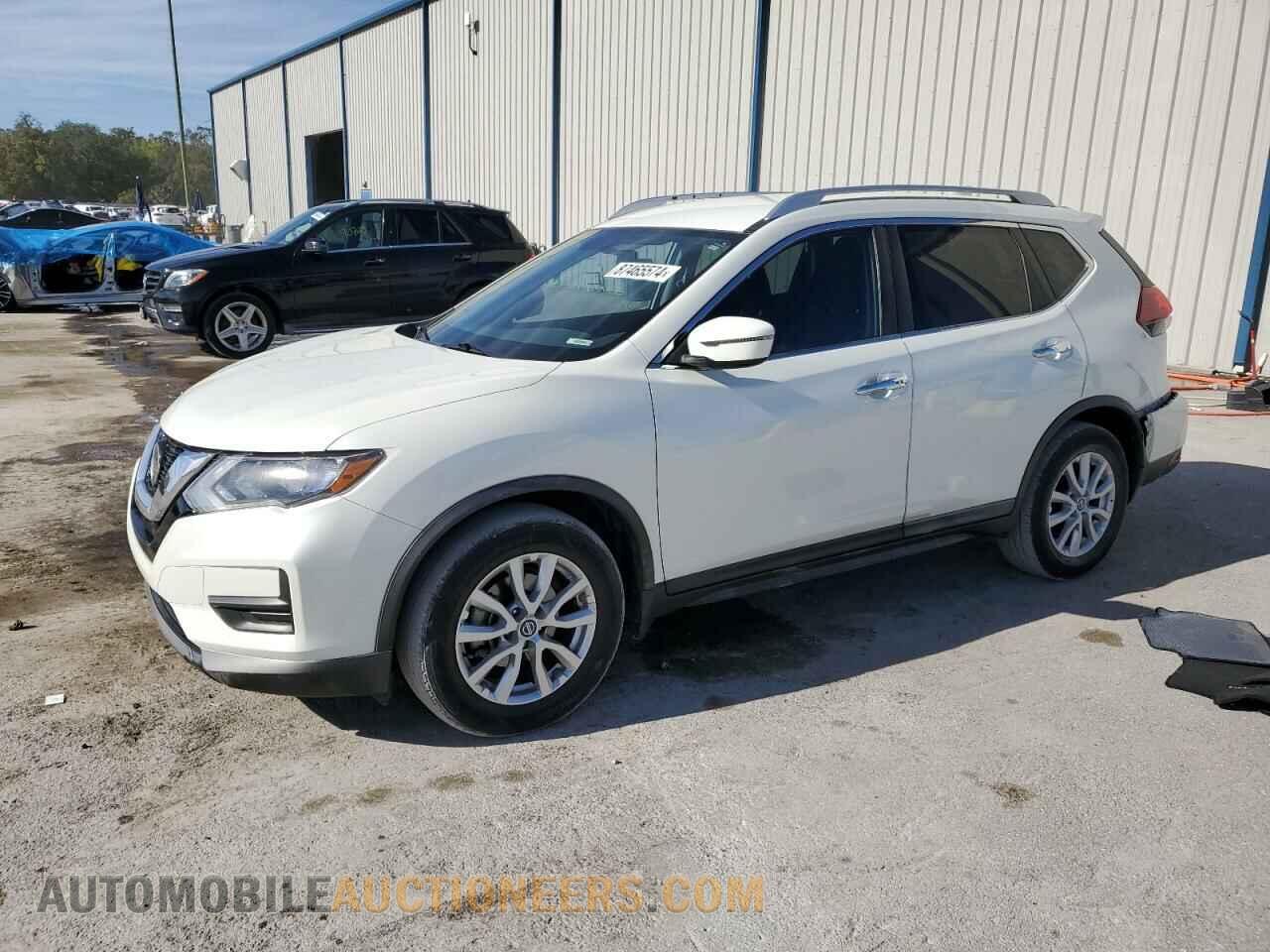 KNMAT2MT7JP595742 NISSAN ROGUE 2018